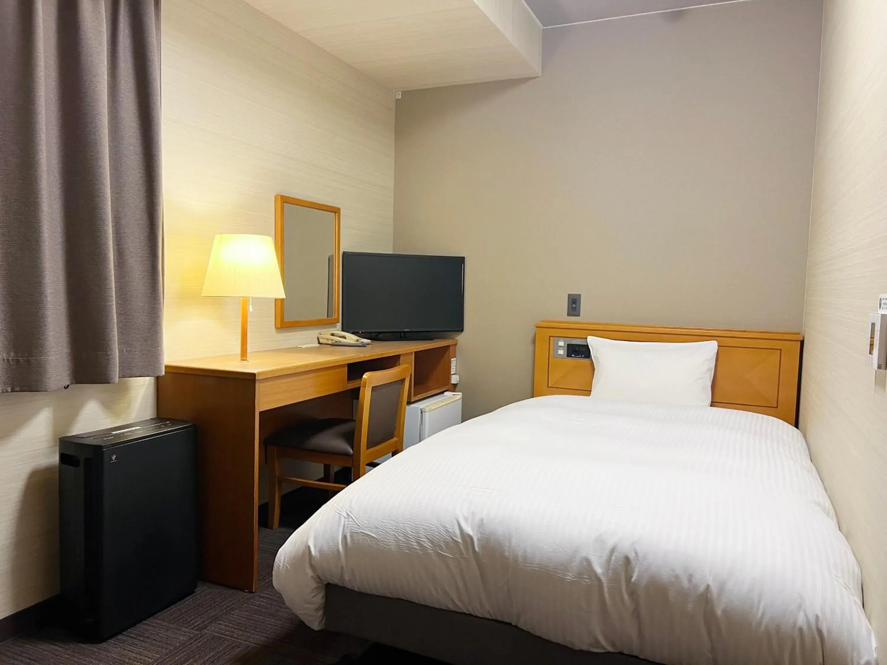 Single Room - single occupancy - Non-Smoking in Hotel Route-Inn Tsuruoka Inter Single Room - single occupancy - Non-Smoking in Hotel Route-Inn Tsuruoka Inter