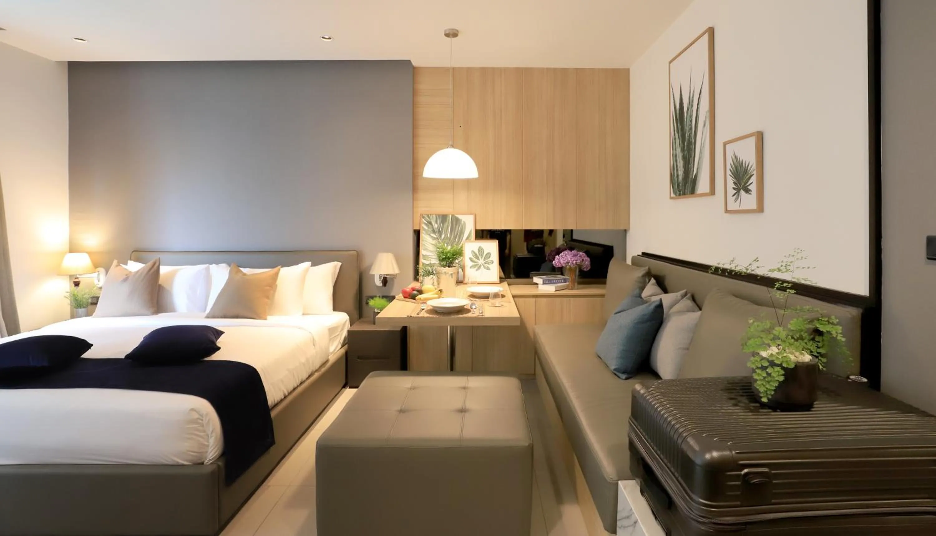 Bed in Alix Bangkok Hotel