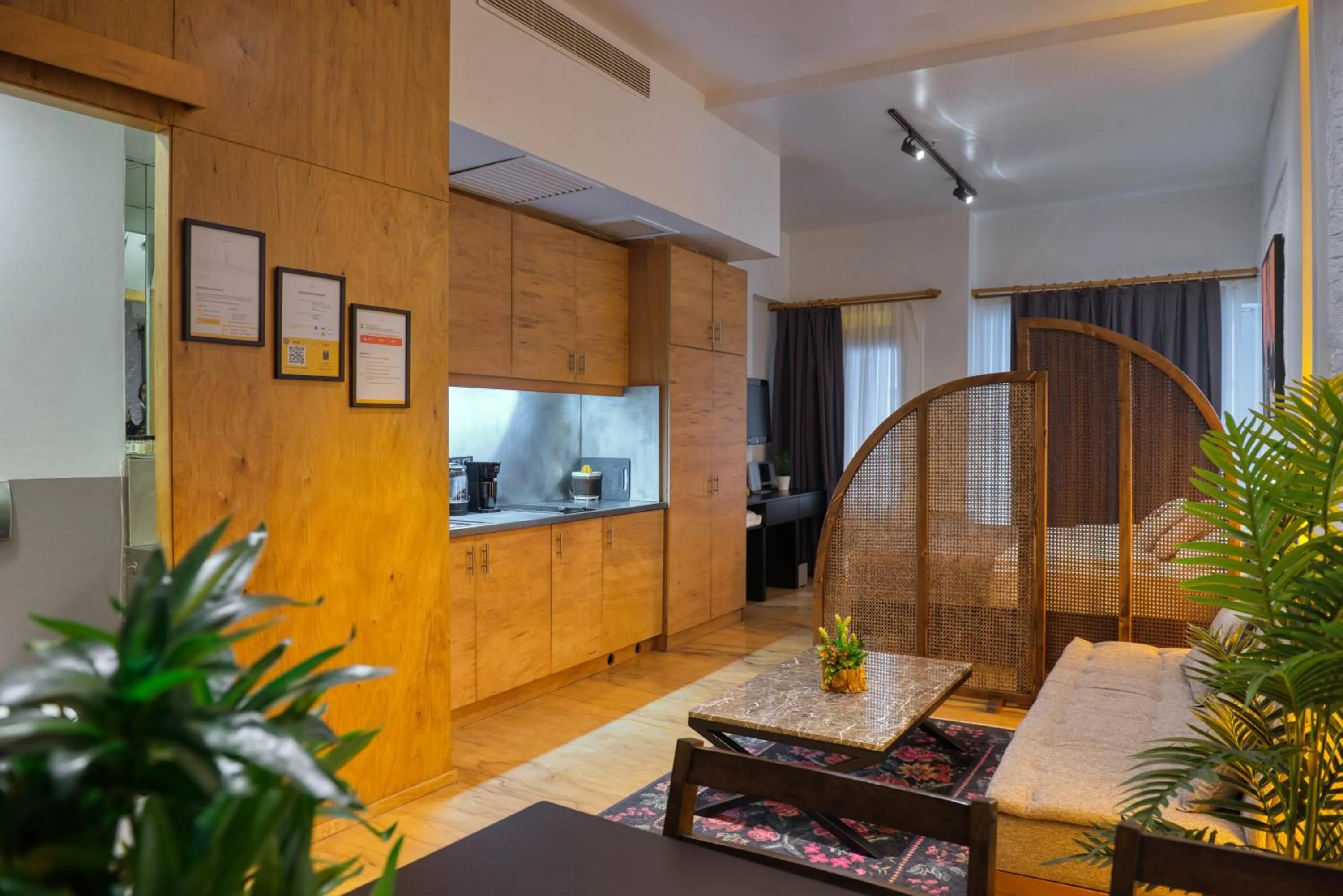 Living room in Mayer Loft Suites