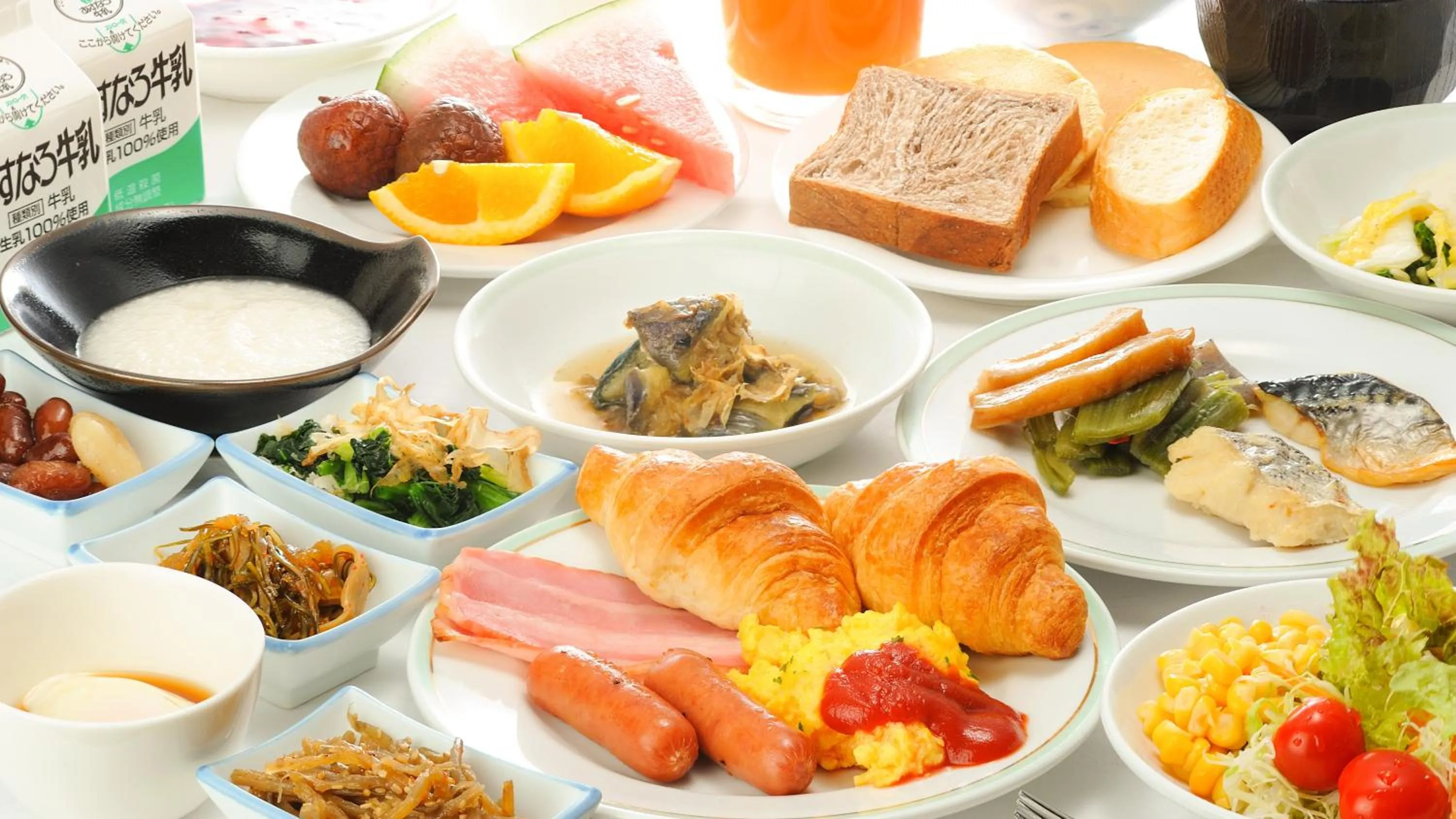 Breakfast in Hotel Route-Inn Fukaya Ekimae