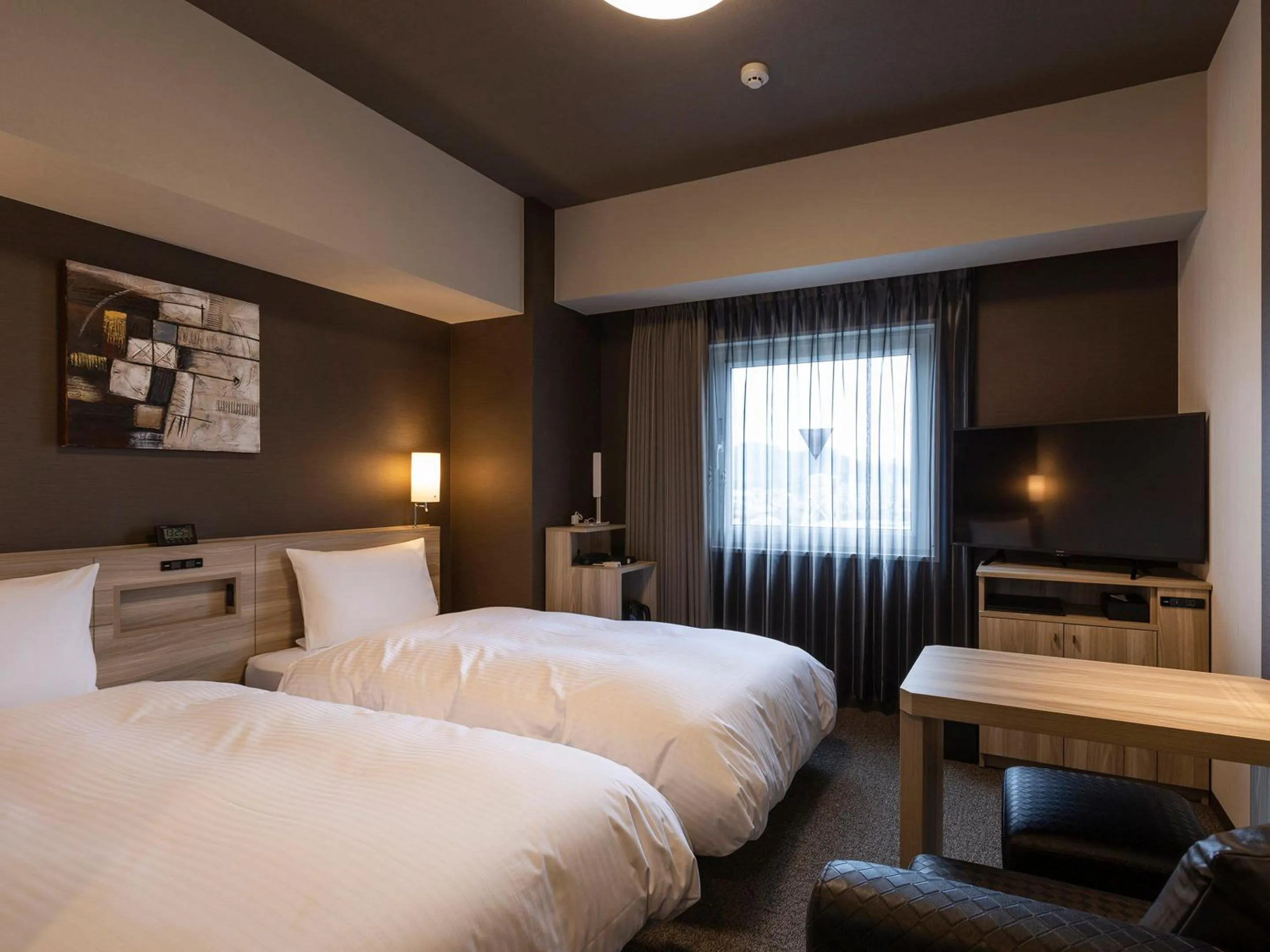 Photo of the whole room, Bed in Hotel Route-Inn Kitamatsudo Ekimae