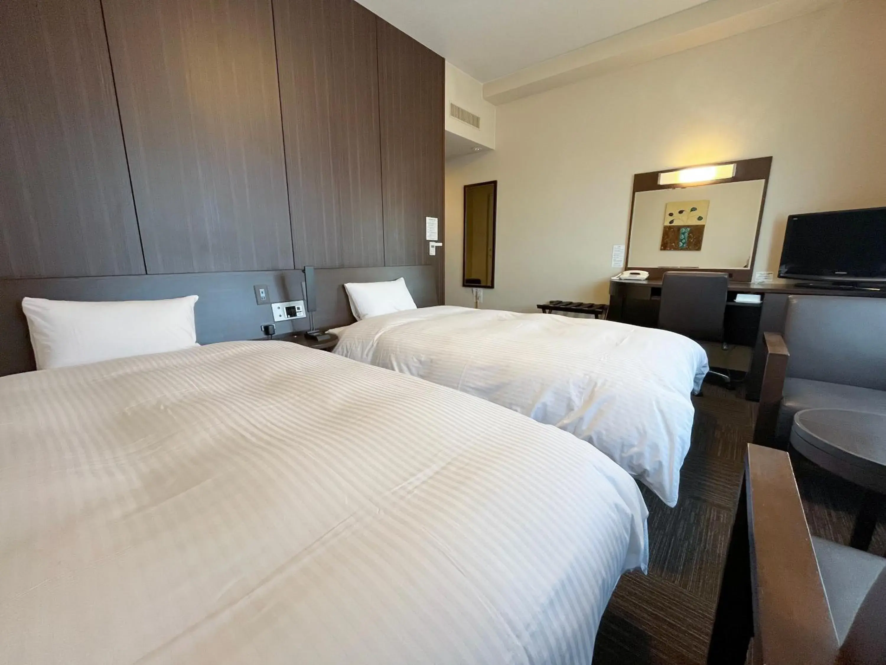 Comfort Twin Room - Smoking in Hotel Route-Inn Kushiro Ekimae Comfort Twin Room - Smoking in Hotel Route-Inn Kushiro Ekimae