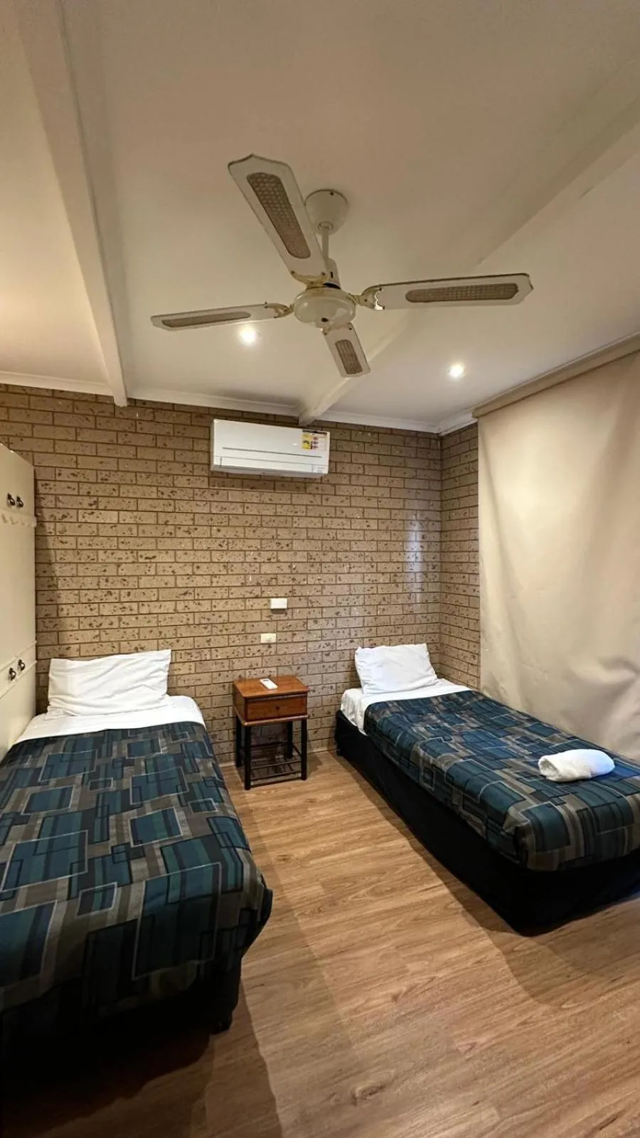 Bedroom, Bed in Belltower Motor Inn