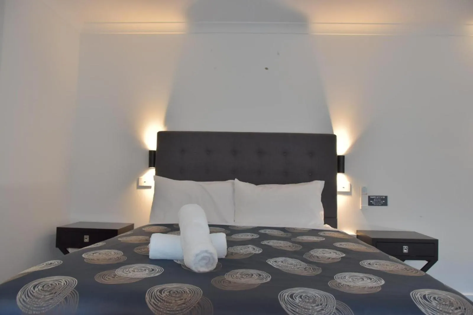 Bed in Belltower Motor Inn