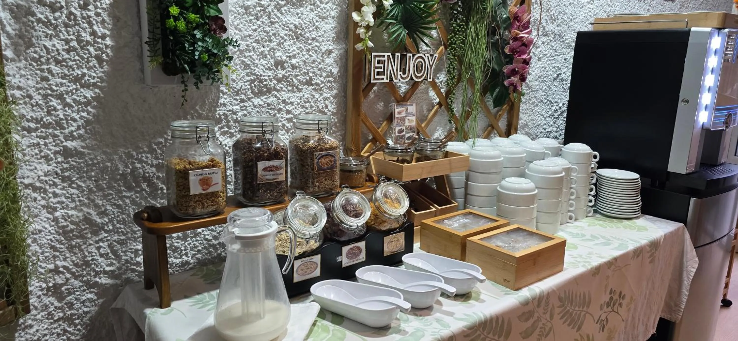 Breakfast in Apartamentos Turisticos Paraiso