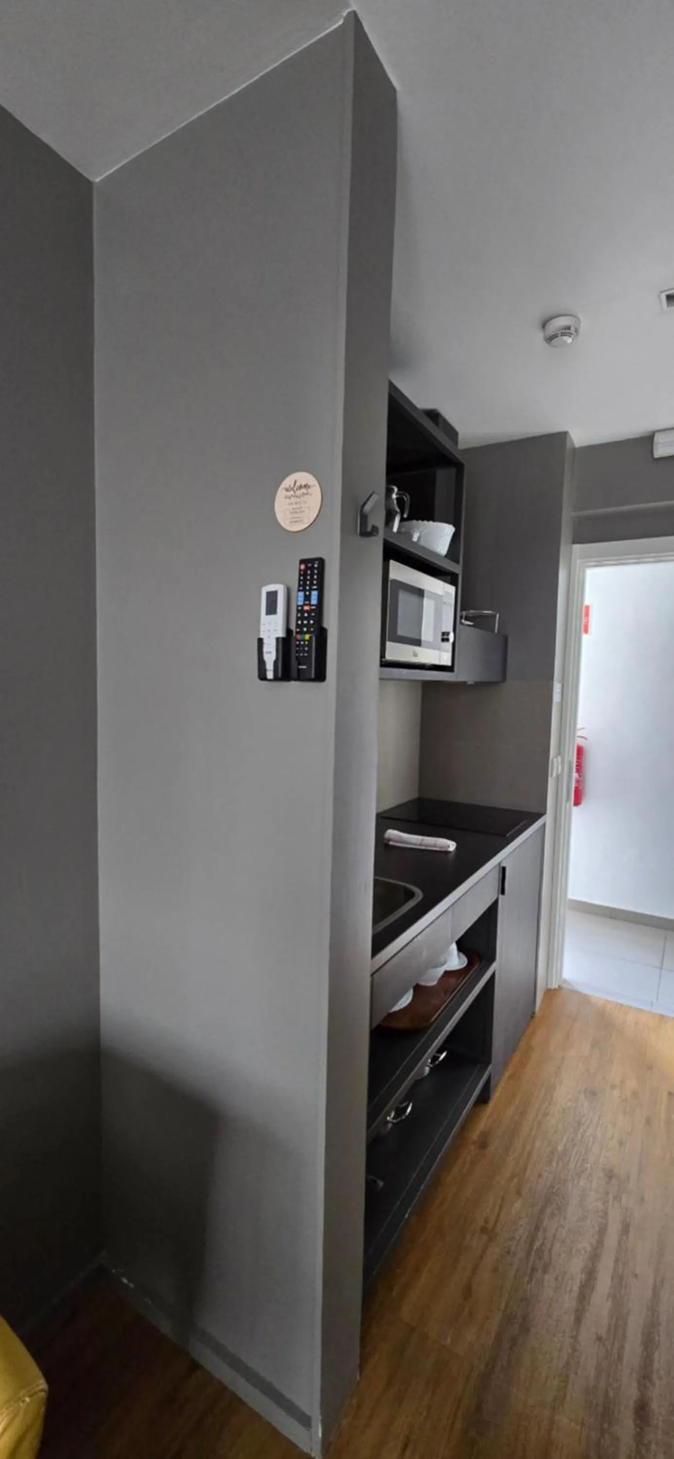 Kitchen or kitchenette in Apartamentos Turisticos Paraiso