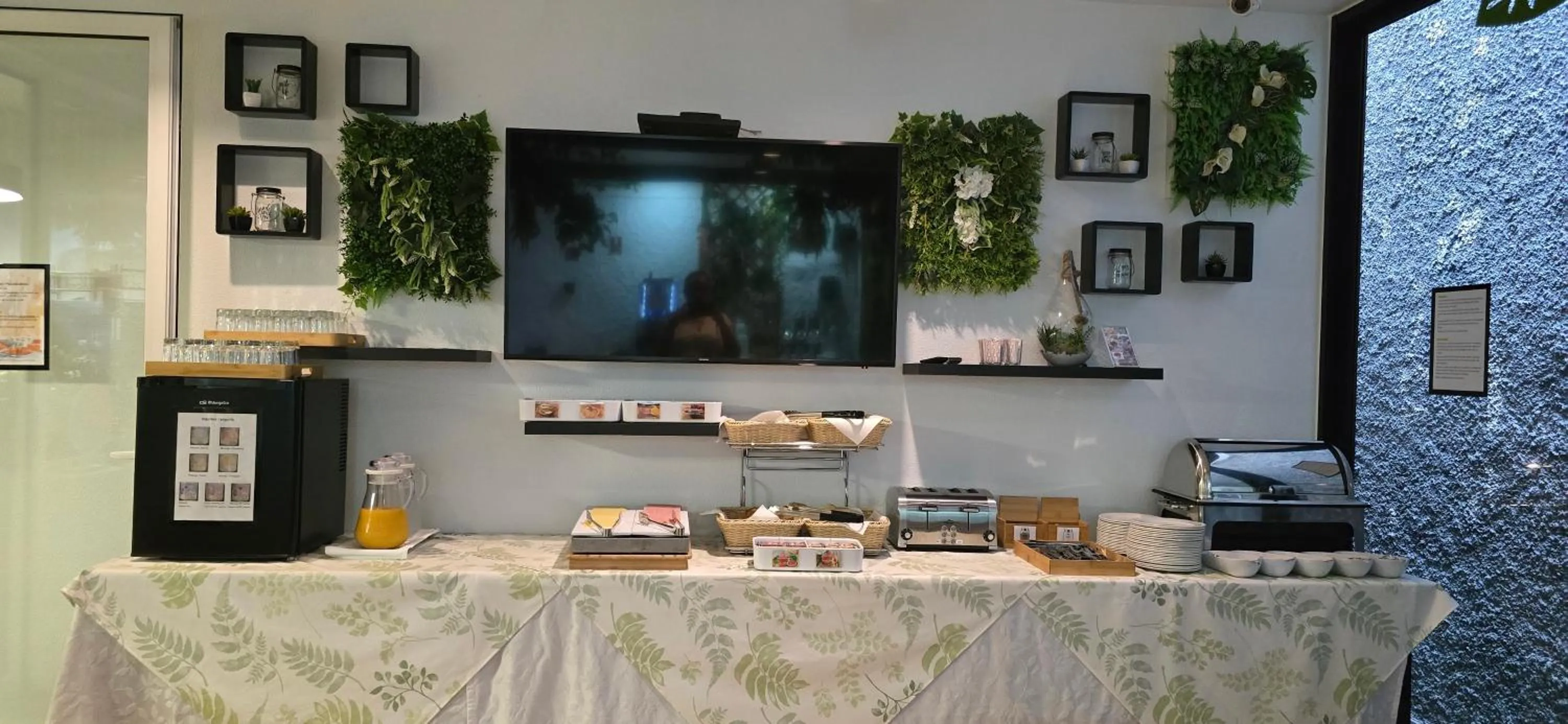 Breakfast in Apartamentos Turisticos Paraiso