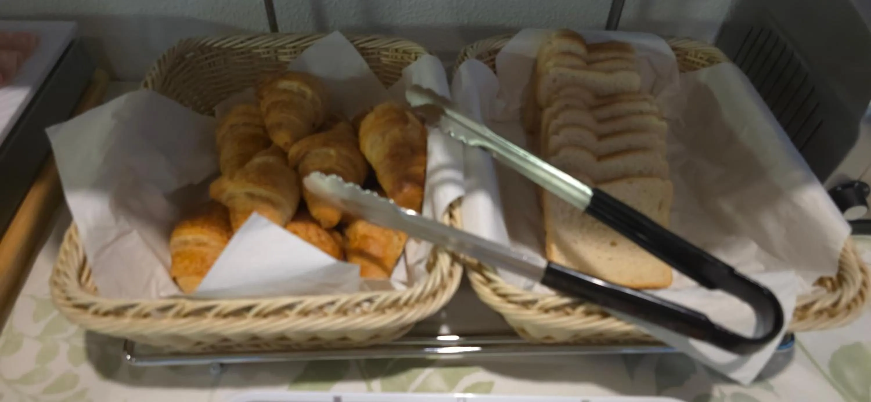 Breakfast in Apartamentos Turisticos Paraiso