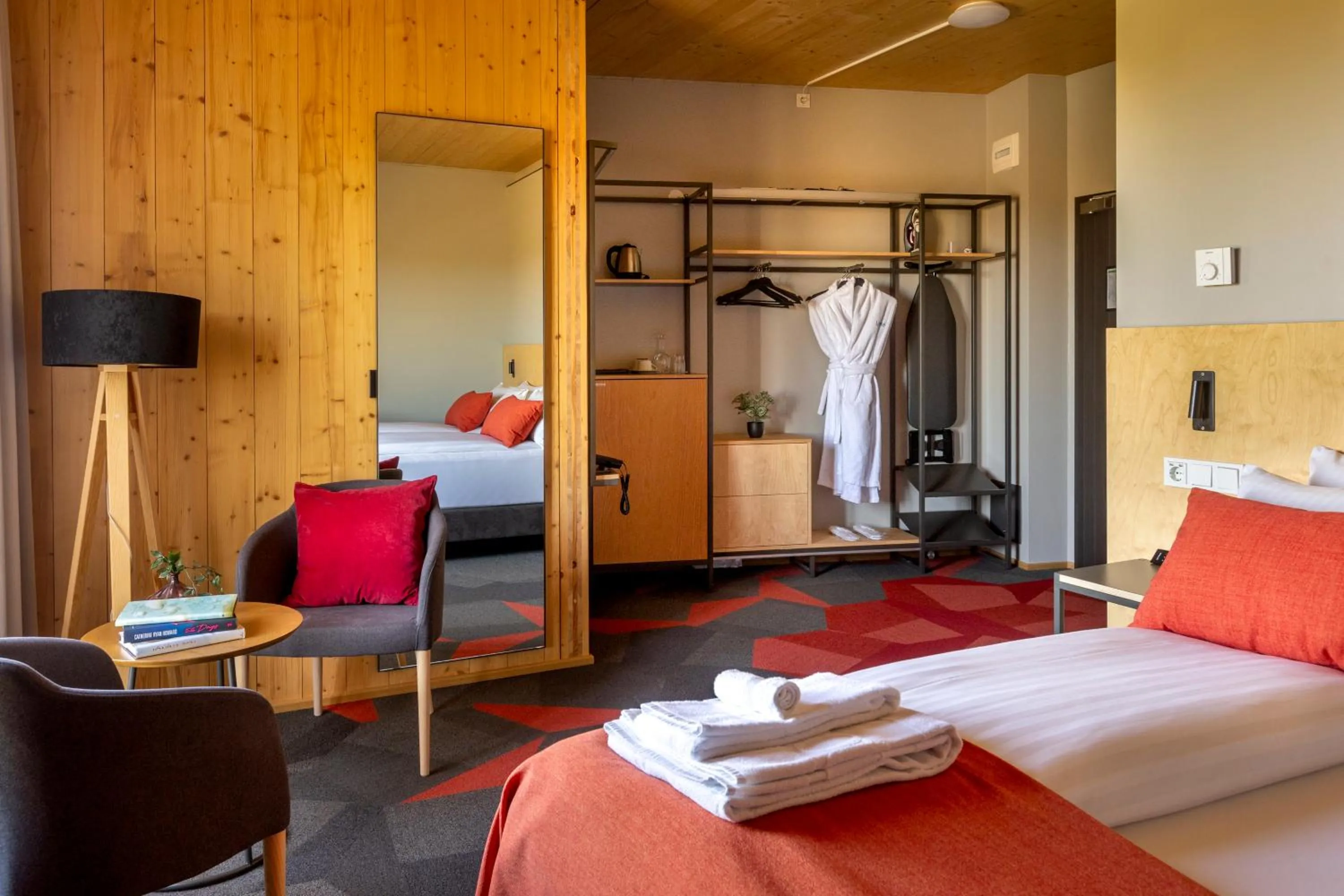 Bedroom, Bed in Landhotel