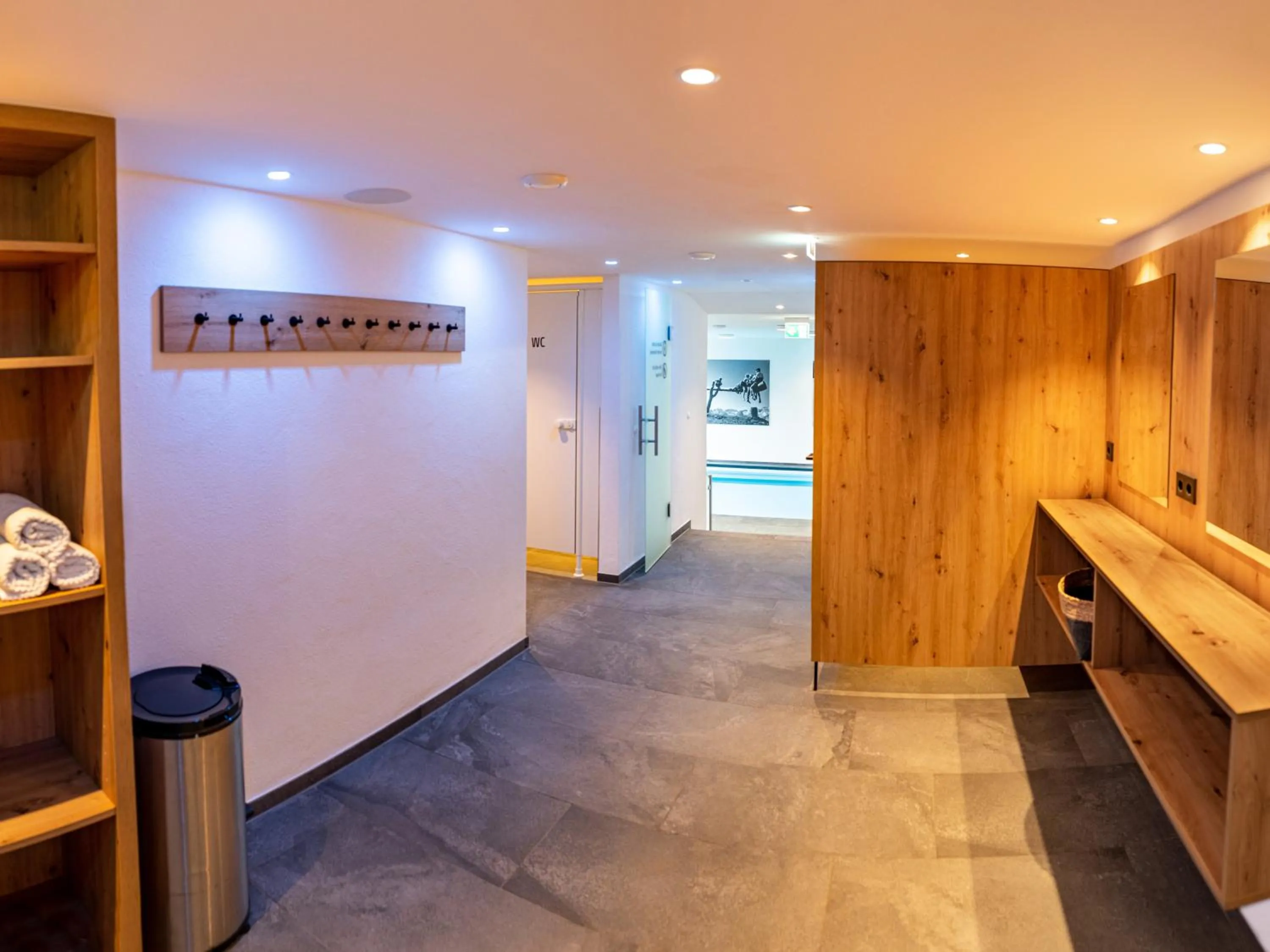 Swimming pool in Hotel Hanauerlehen - ruhige & zentrale Top-Lage - mit Schwimmbad, Sauna, Parkplätze & Café - bayerischer Familienbetrieb