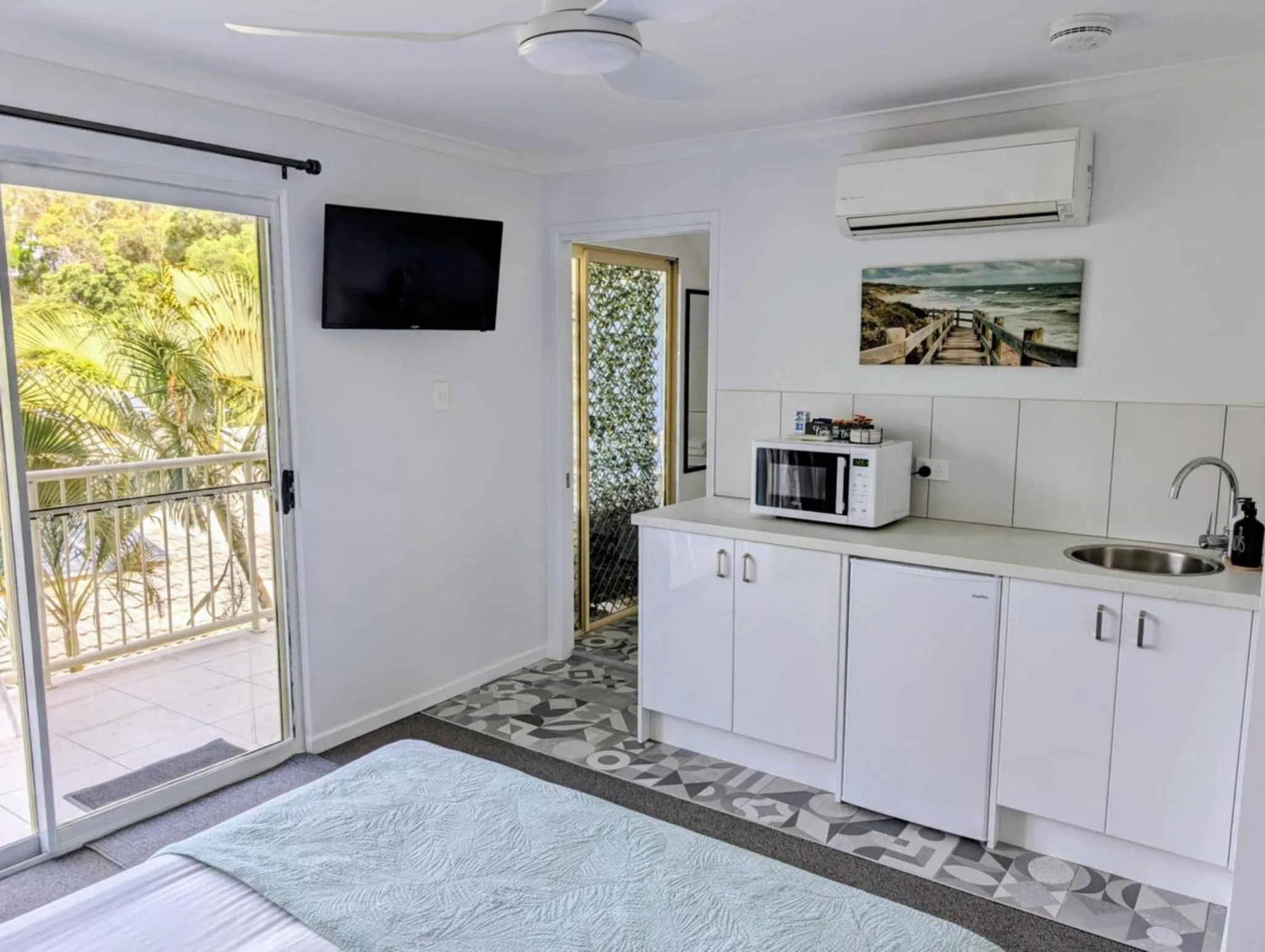 Coffee/tea facilities in Rainbow Getaway Holiday Apartments