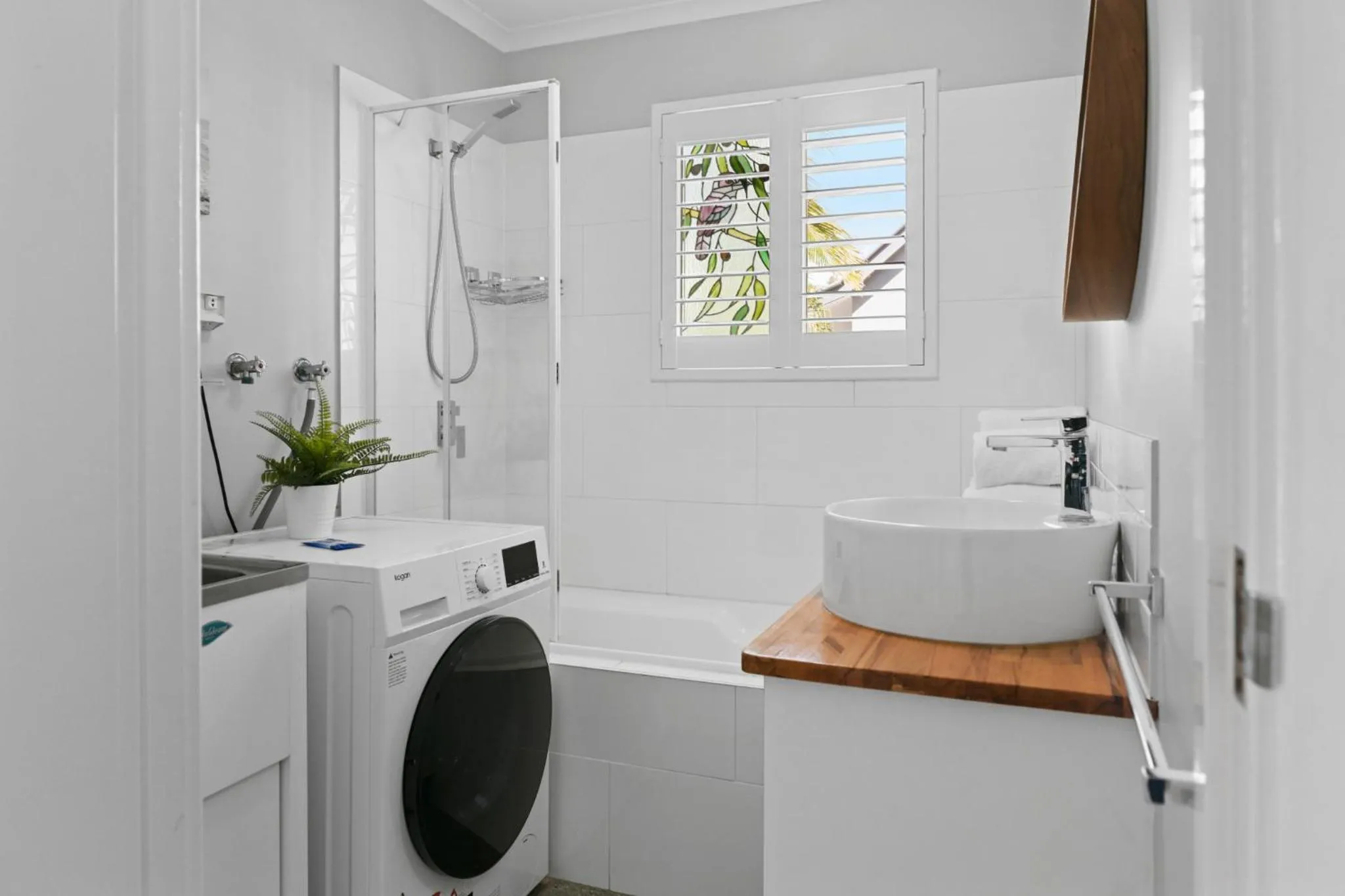 Bathroom in Rainbow Getaway Holiday Apartments