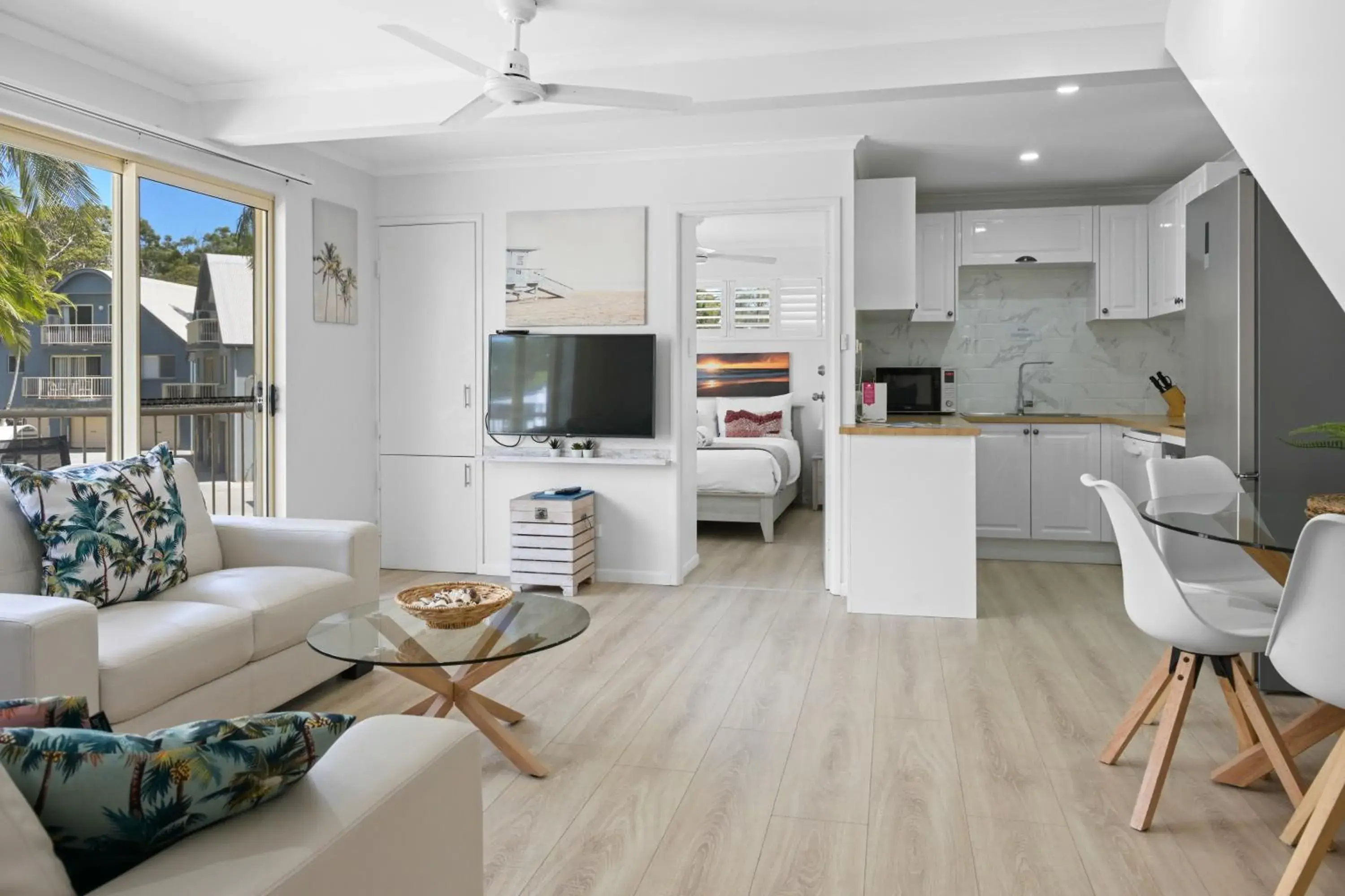 Three-Bedroom Apartment with Spa Bath in Rainbow Getaway Holiday Apartments Three-Bedroom Apartment with Spa Bath in Rainbow Getaway Holiday Apartments