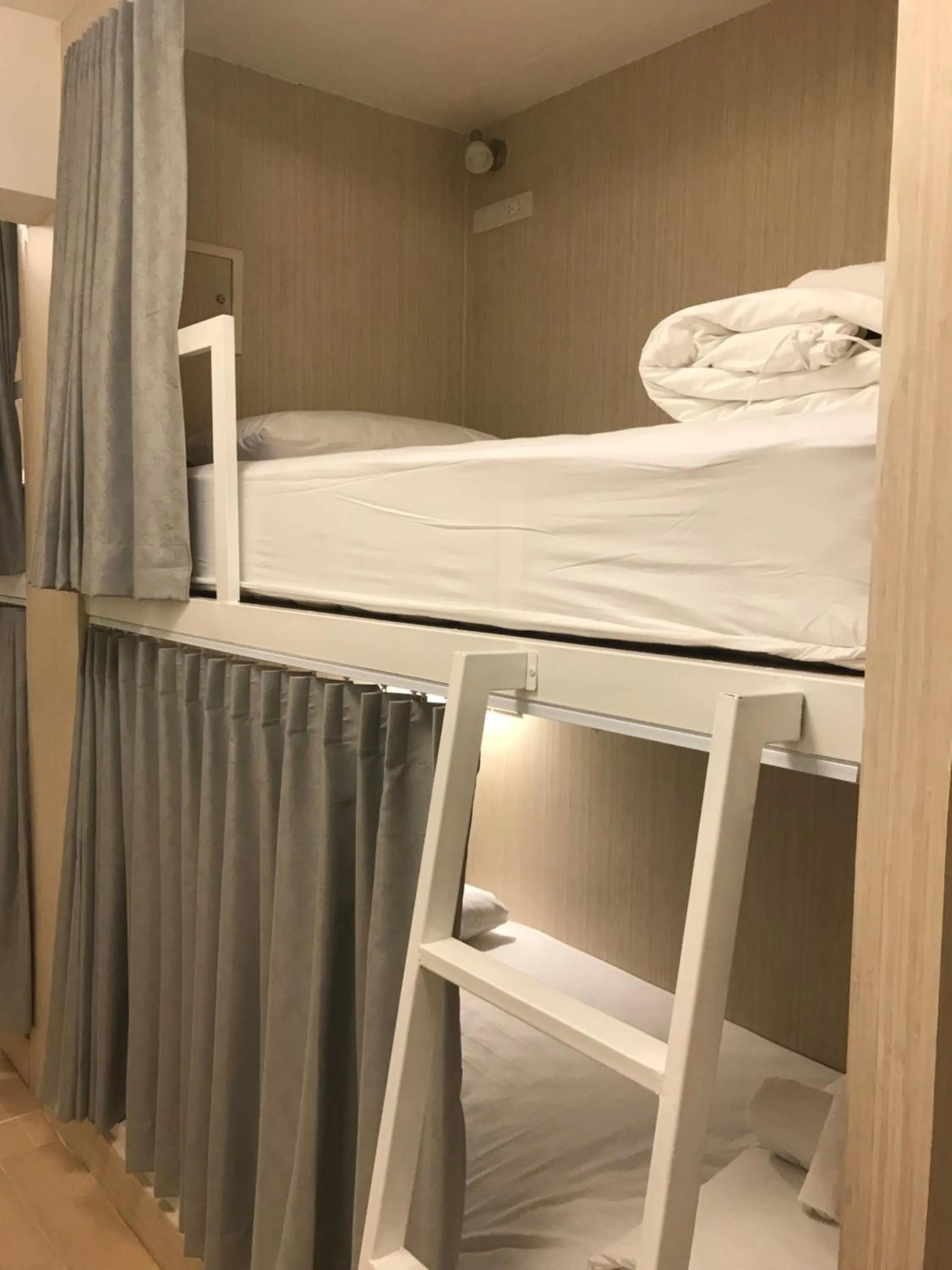 bunk bed, Bed in Baan Ploy In