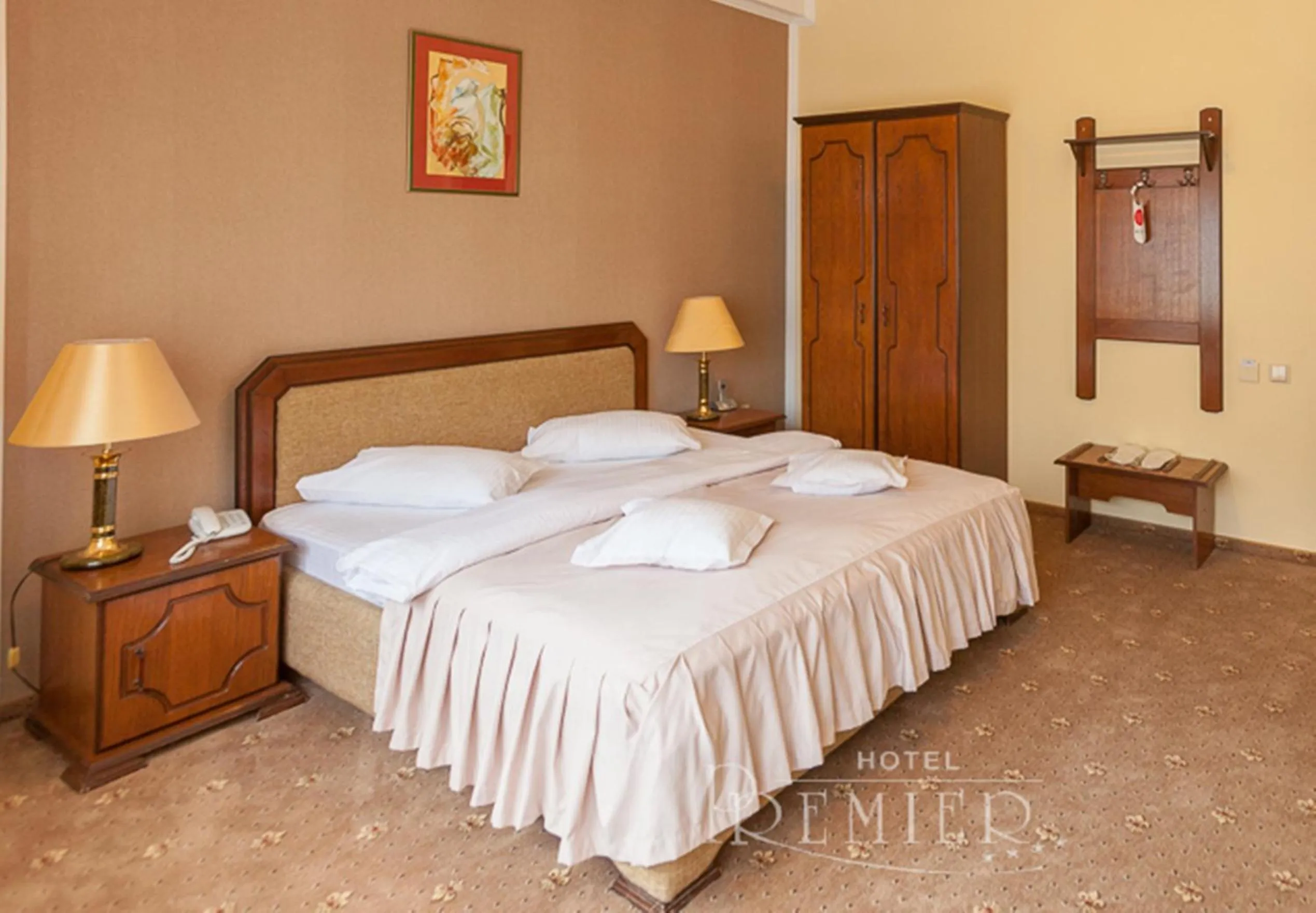 Bedroom, Bed in Hotel Premier