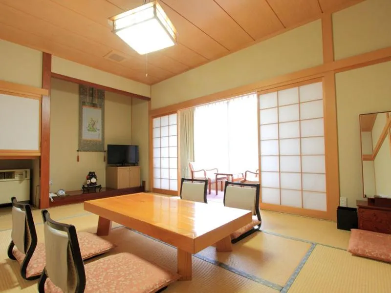 Photo of the whole room in Yanagi No Yu