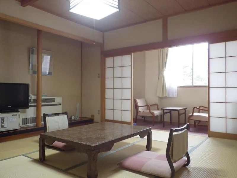 Photo of the whole room in Yanagi No Yu