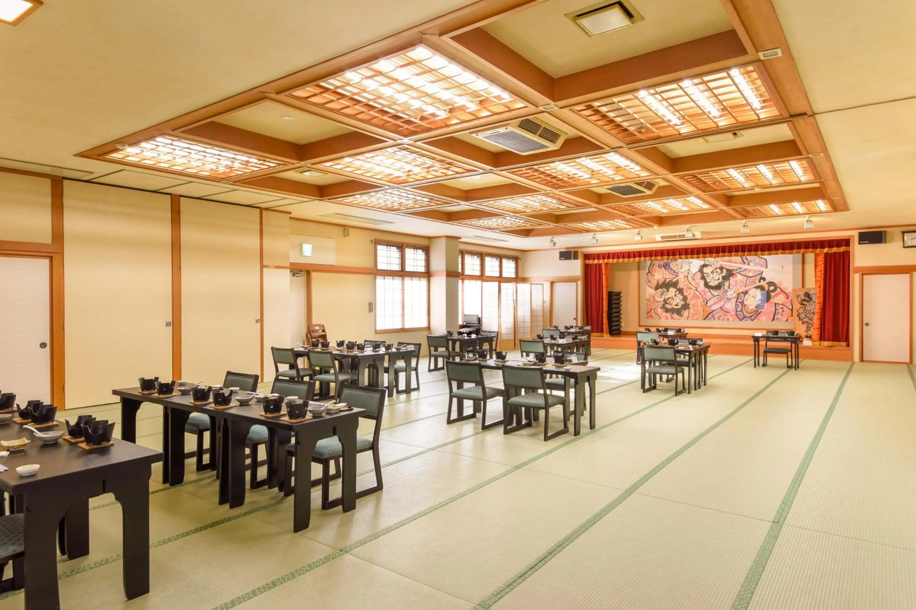 Restaurant/places to eat in Yanagi No Yu