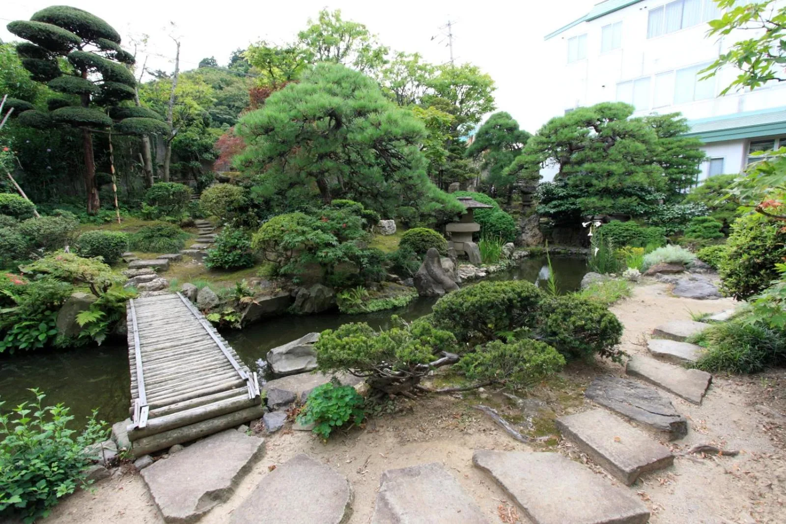 Garden in Yanagi No Yu