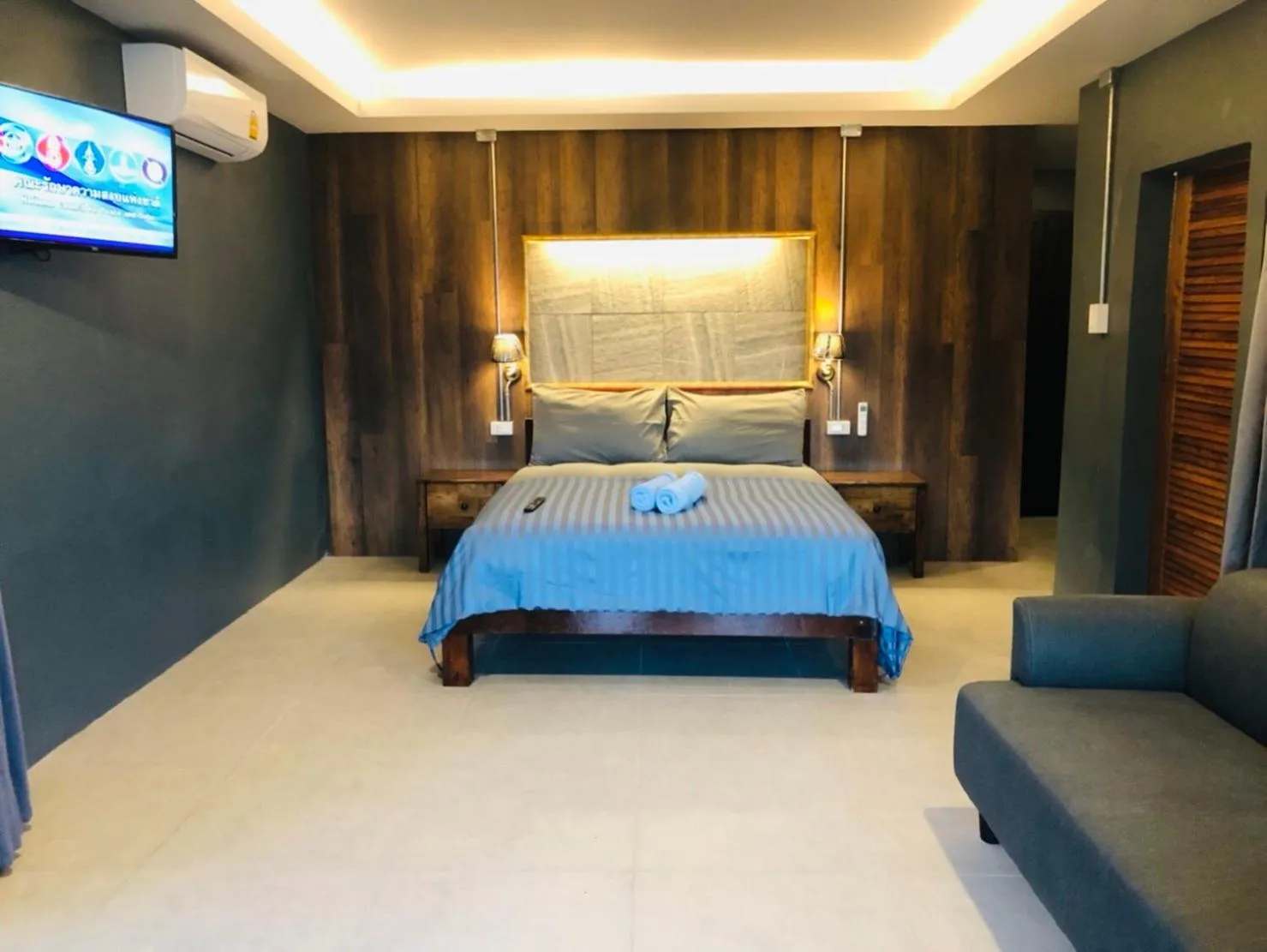 Bed in Suncliff Resort