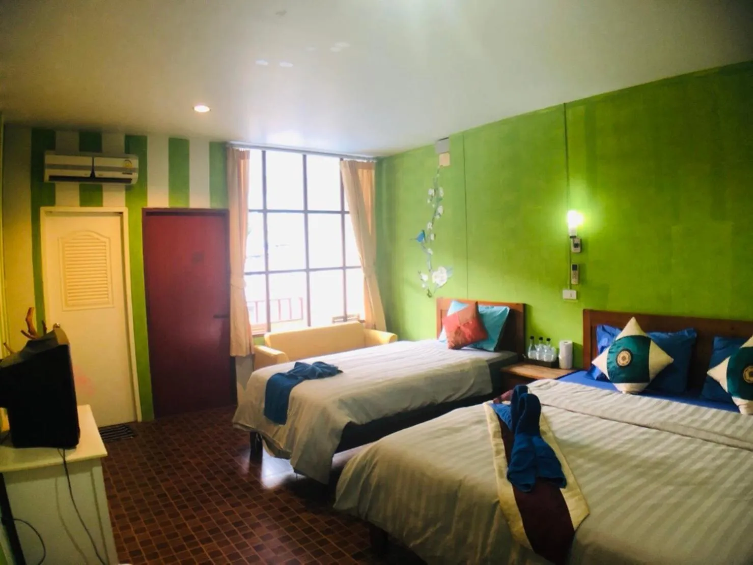 Bed in Suncliff Resort