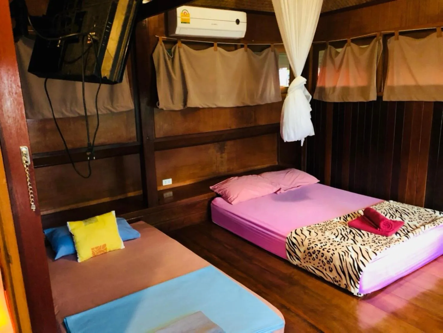 Bed in Suncliff Resort