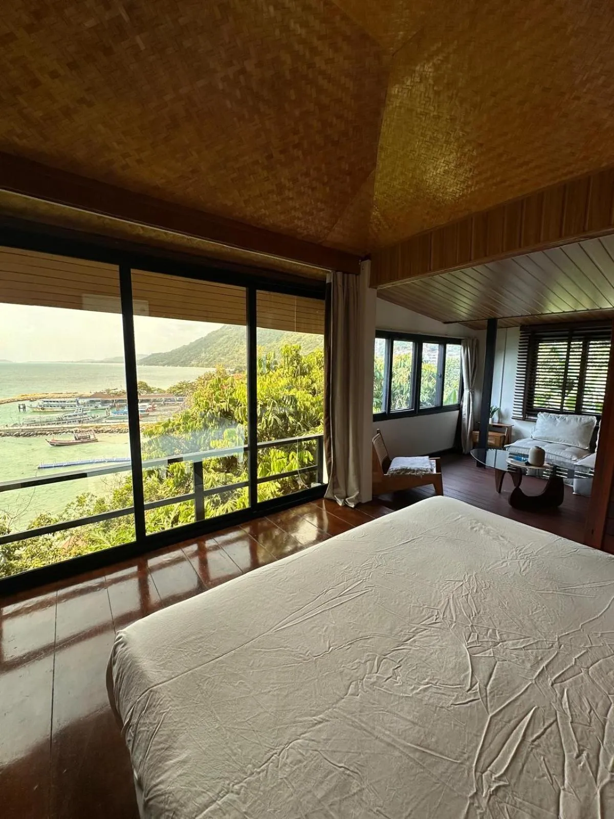 Bed in Suncliff Resort