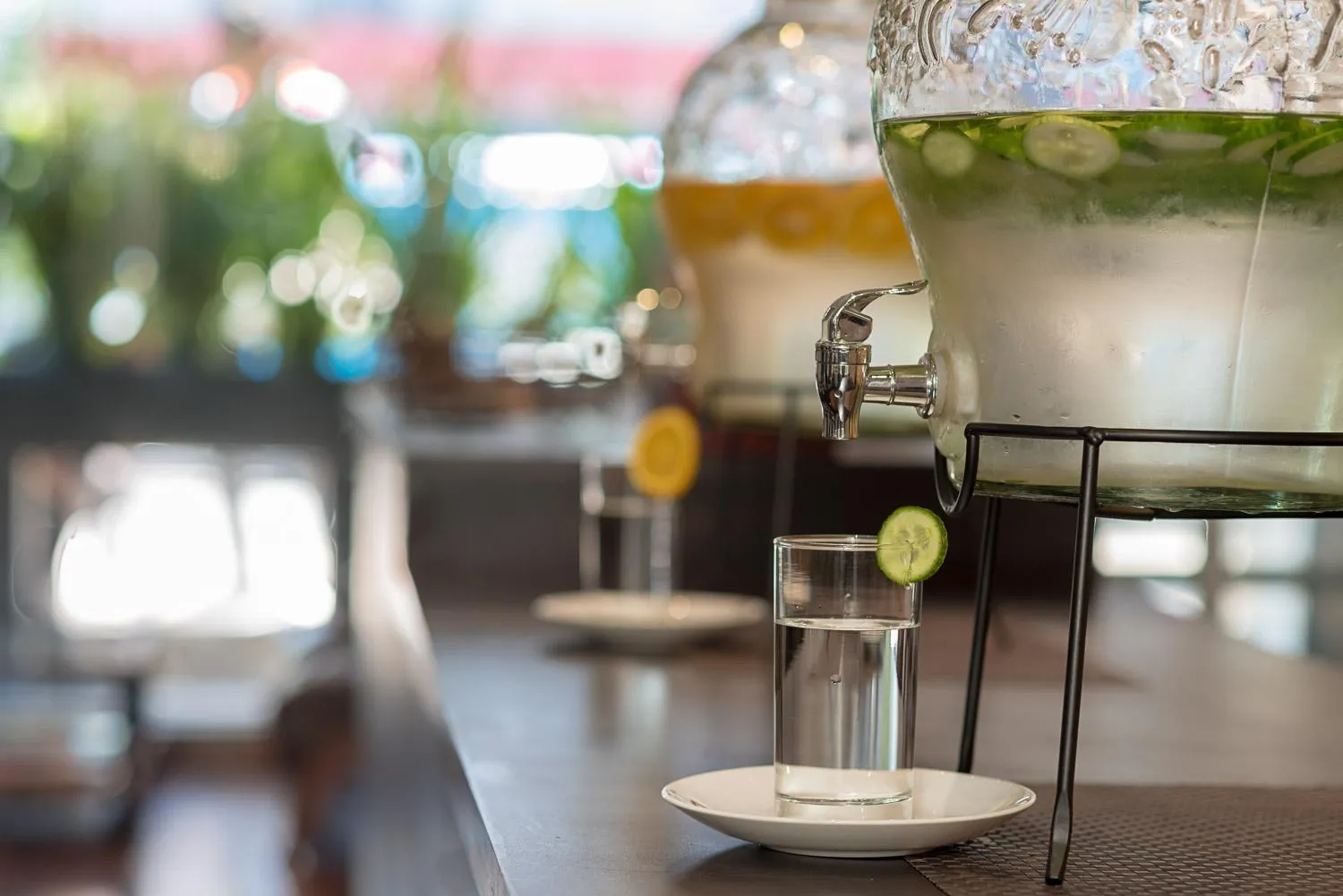 Restaurant/places to eat in Pearl Royal Hotel, Colombo