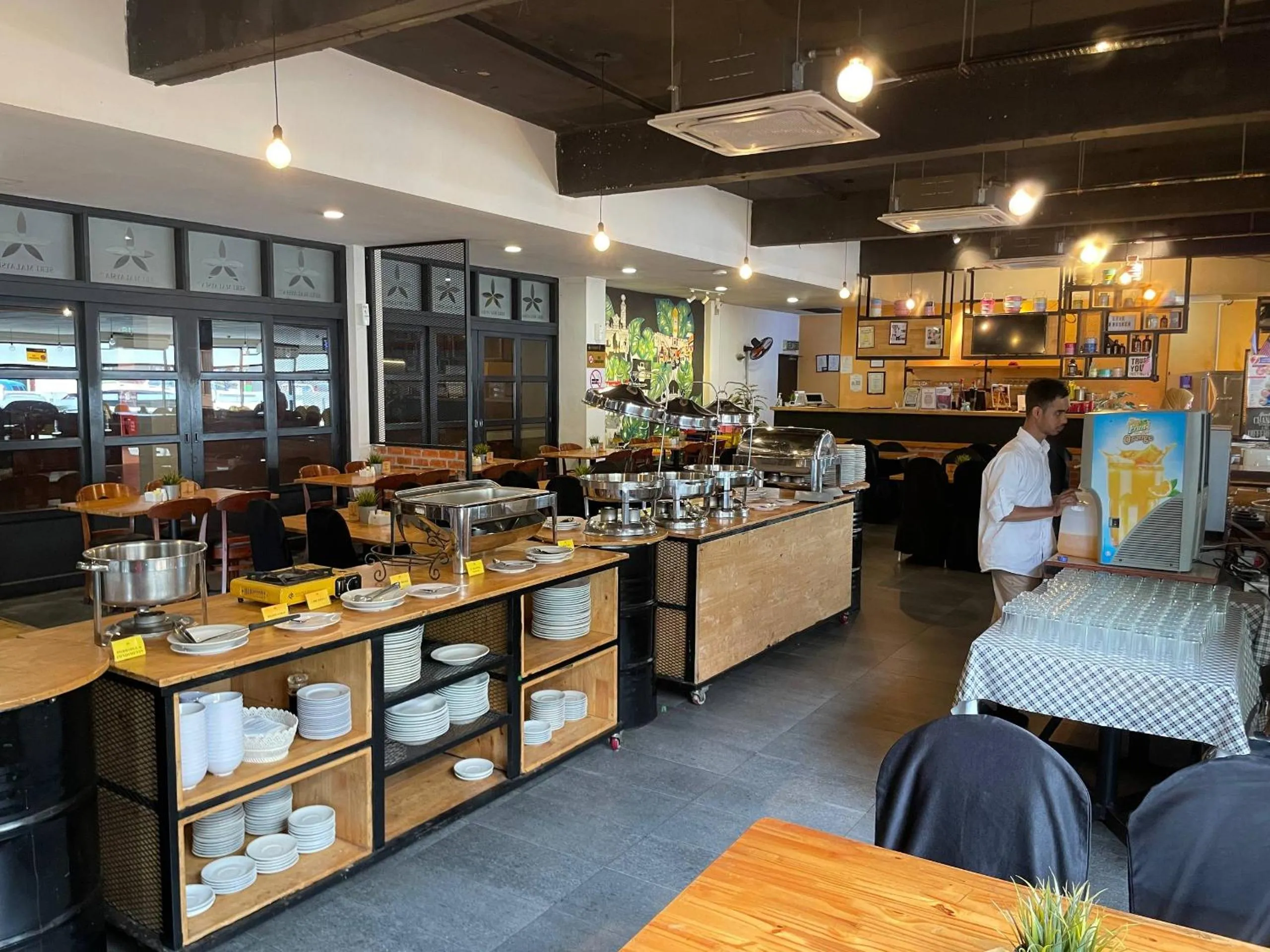 Restaurant/places to eat in Hotel Seri Malaysia Alor Setar