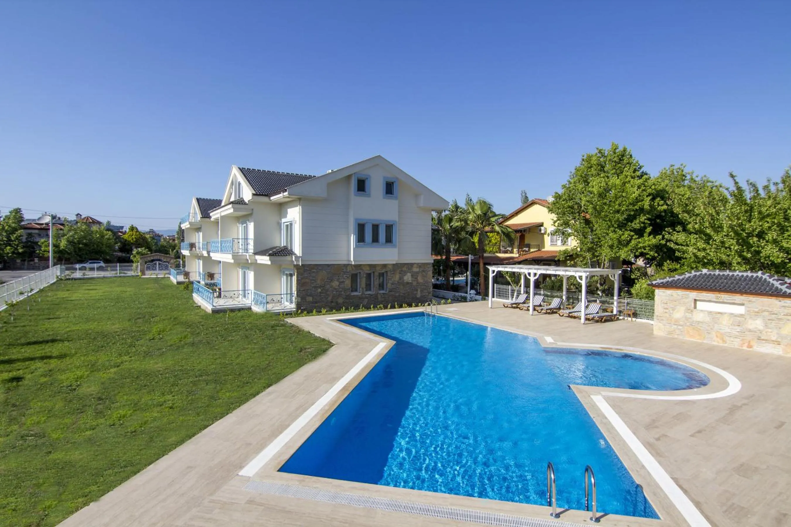 Swimming pool in Dalyan Basar Hotel