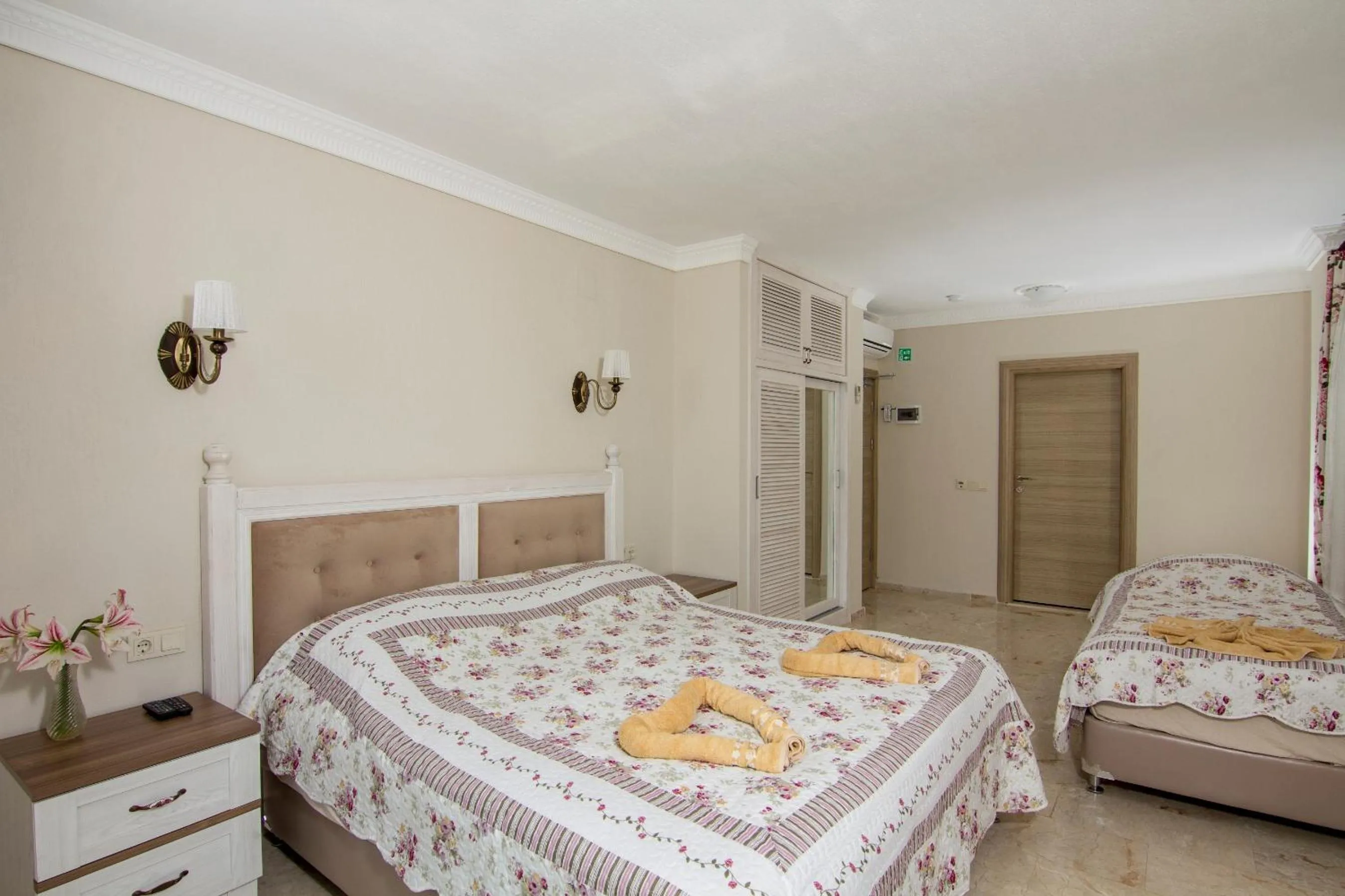 Bedroom in Dalyan Basar Hotel