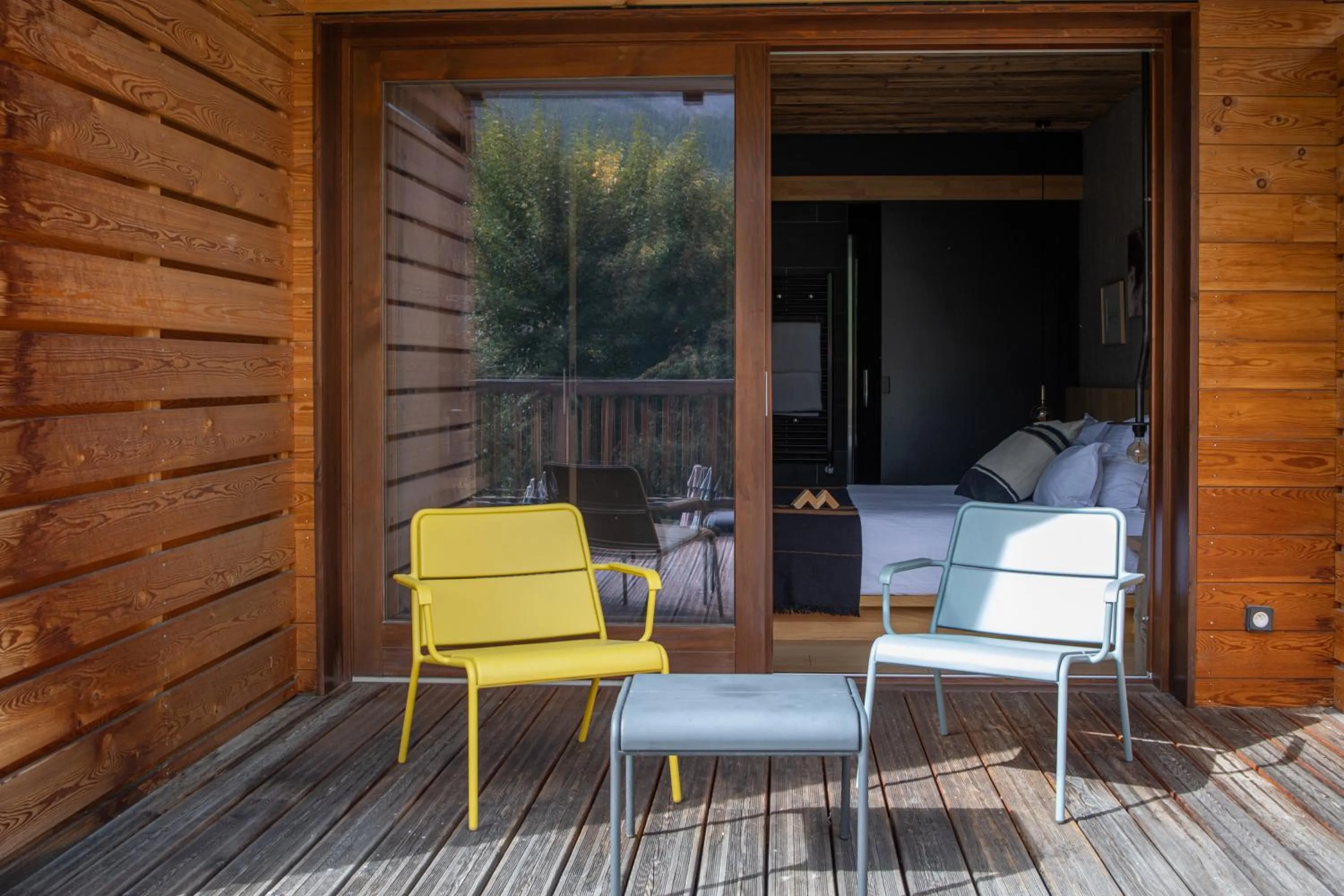 Patio in Hôtel Restaurant Le Monêtier