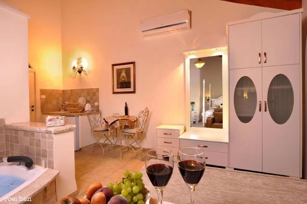 Superior Suite in Old City Inn