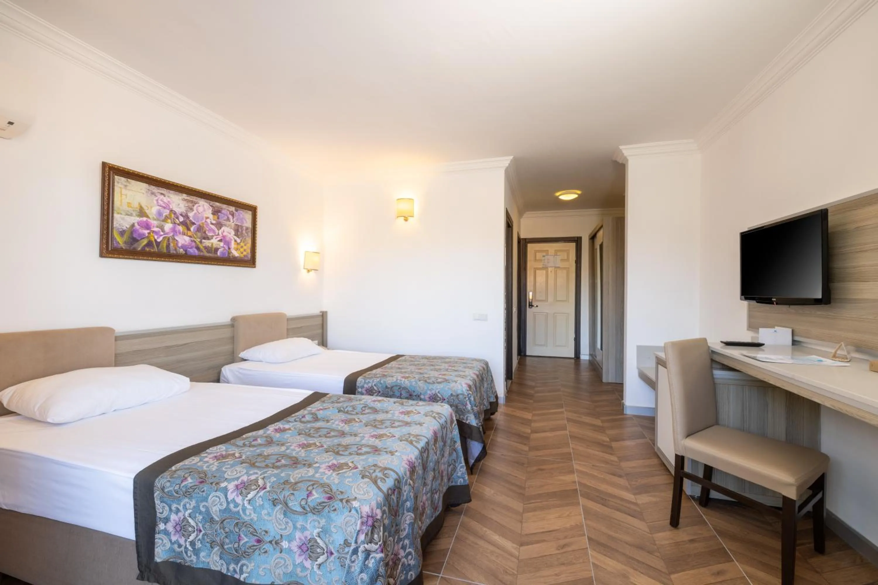 Bed in Crystal Aura Aqua Collection - Ultimate All Inclusive