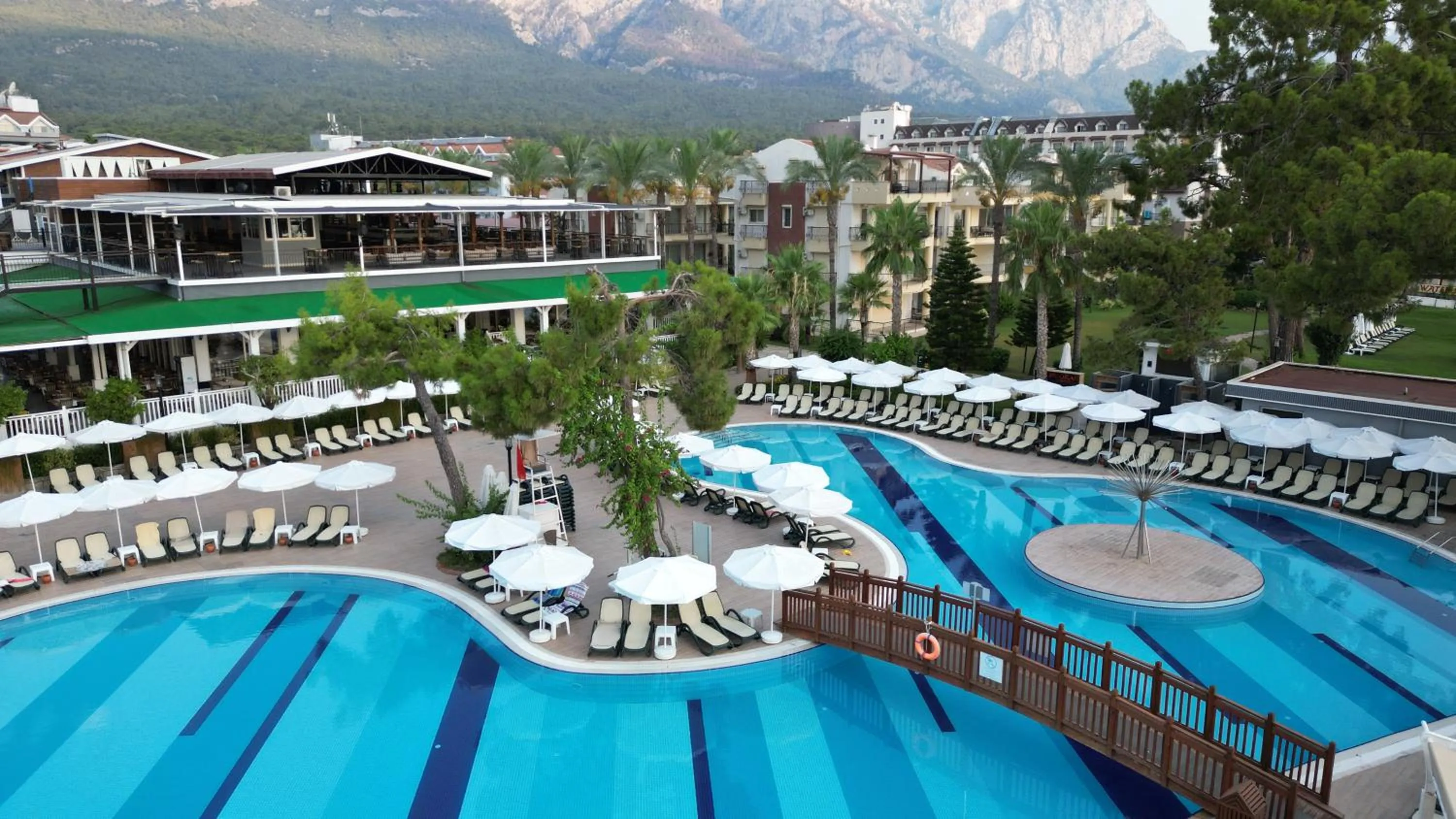 Crystal Aura Aqua Collection - Ultimate All Inclusive