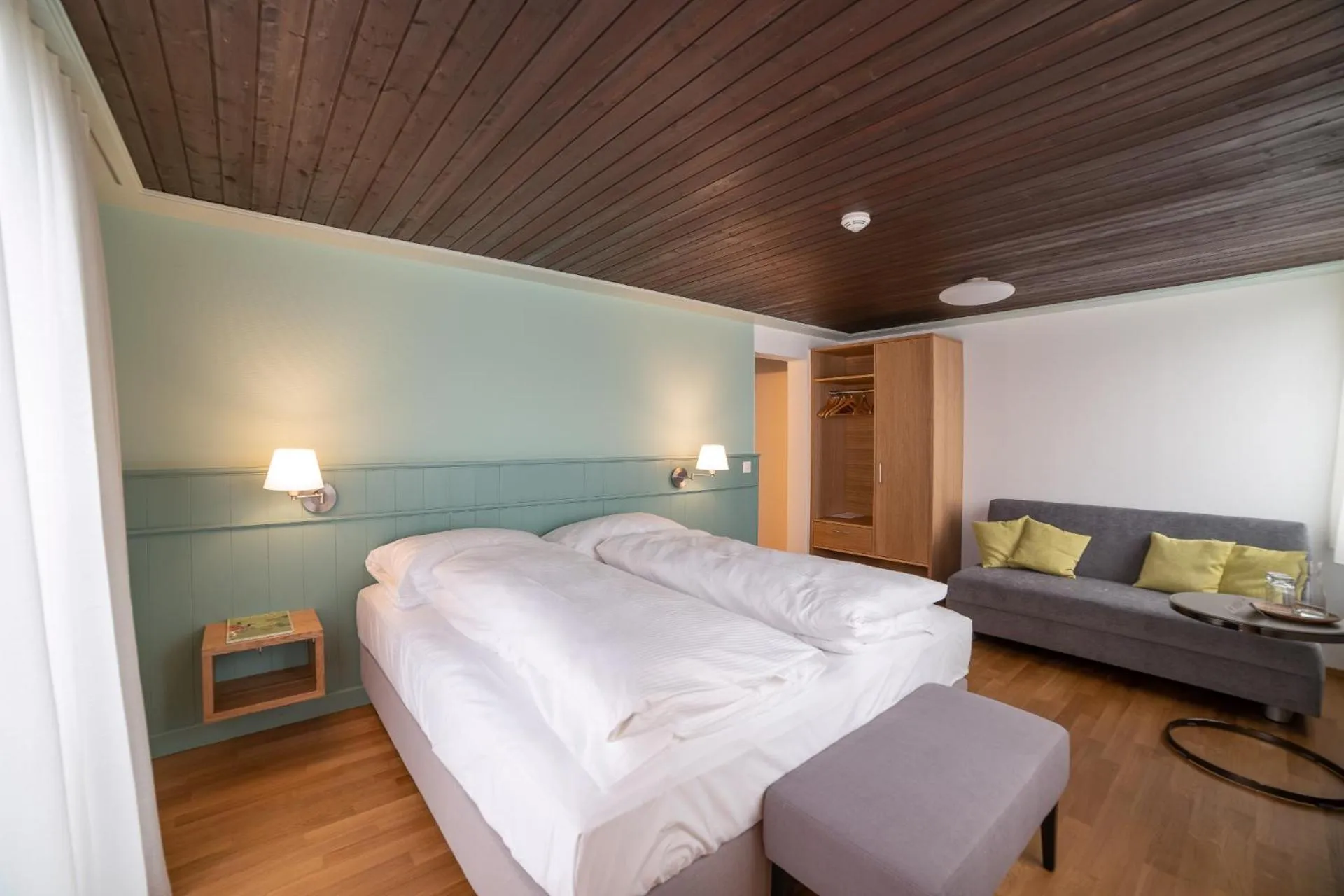 Photo of the whole room, Bed in Gasthaus Friedegg