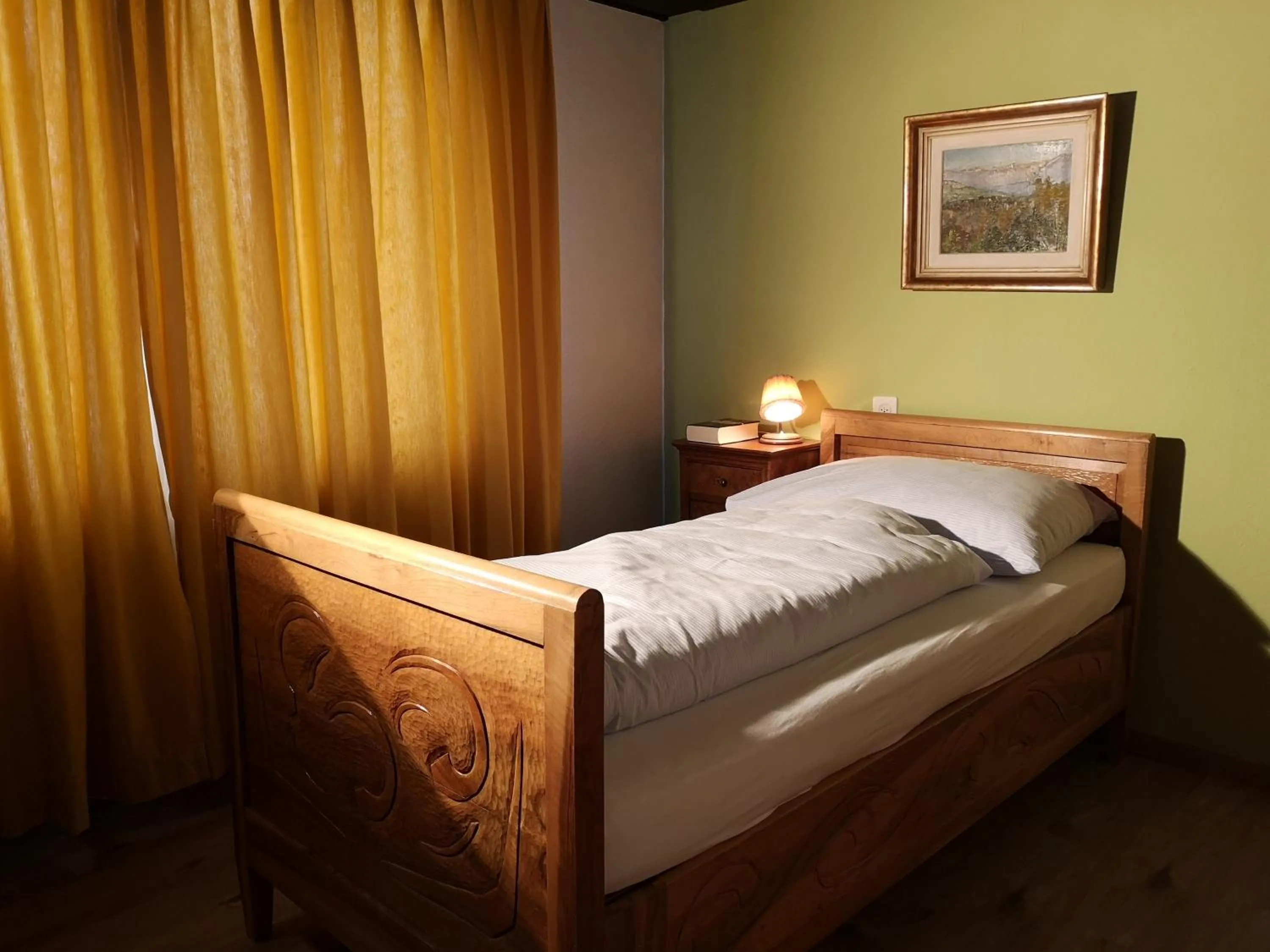 Bed in Gasthaus Friedegg