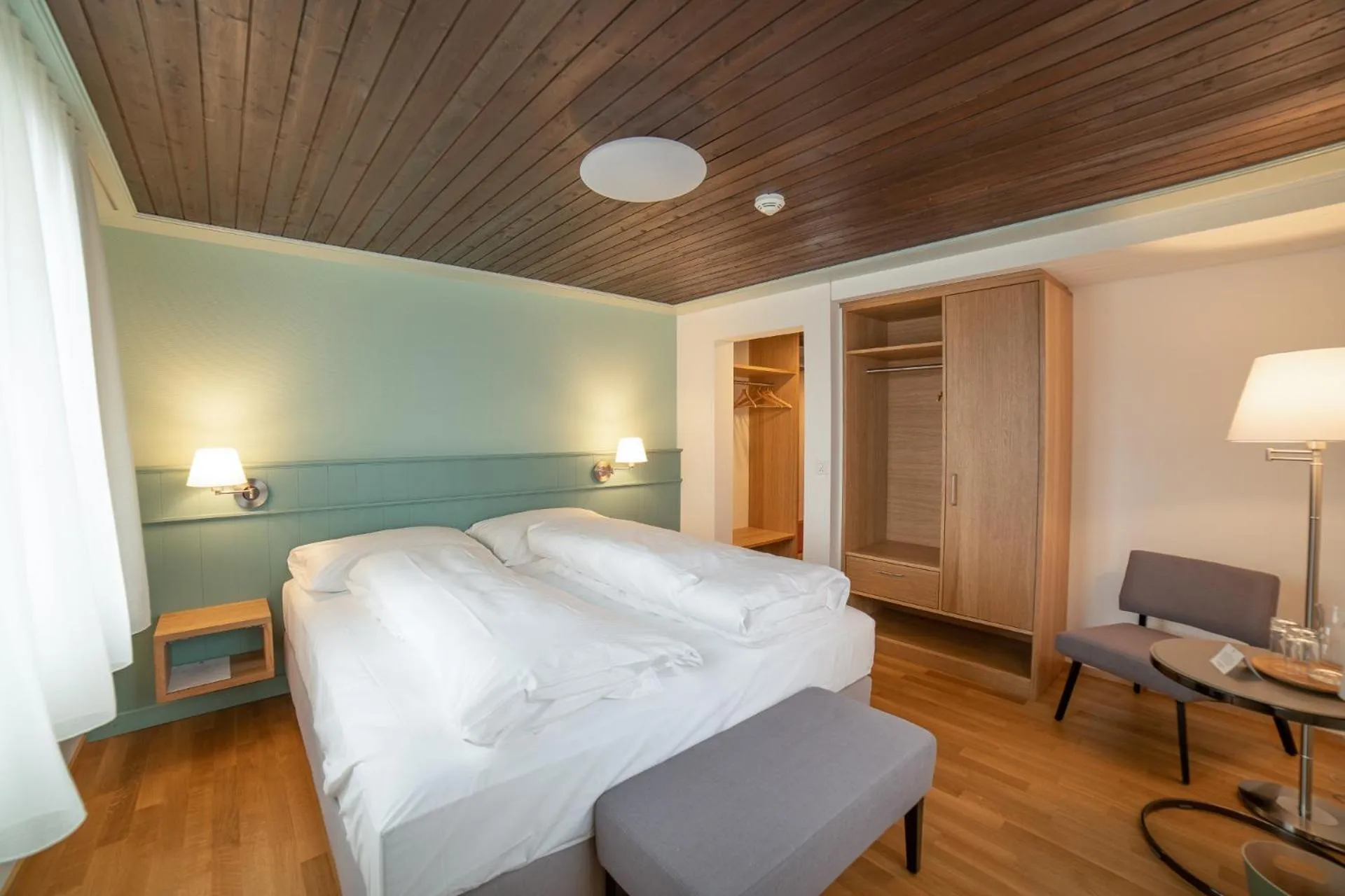 Photo of the whole room, Bed in Gasthaus Friedegg