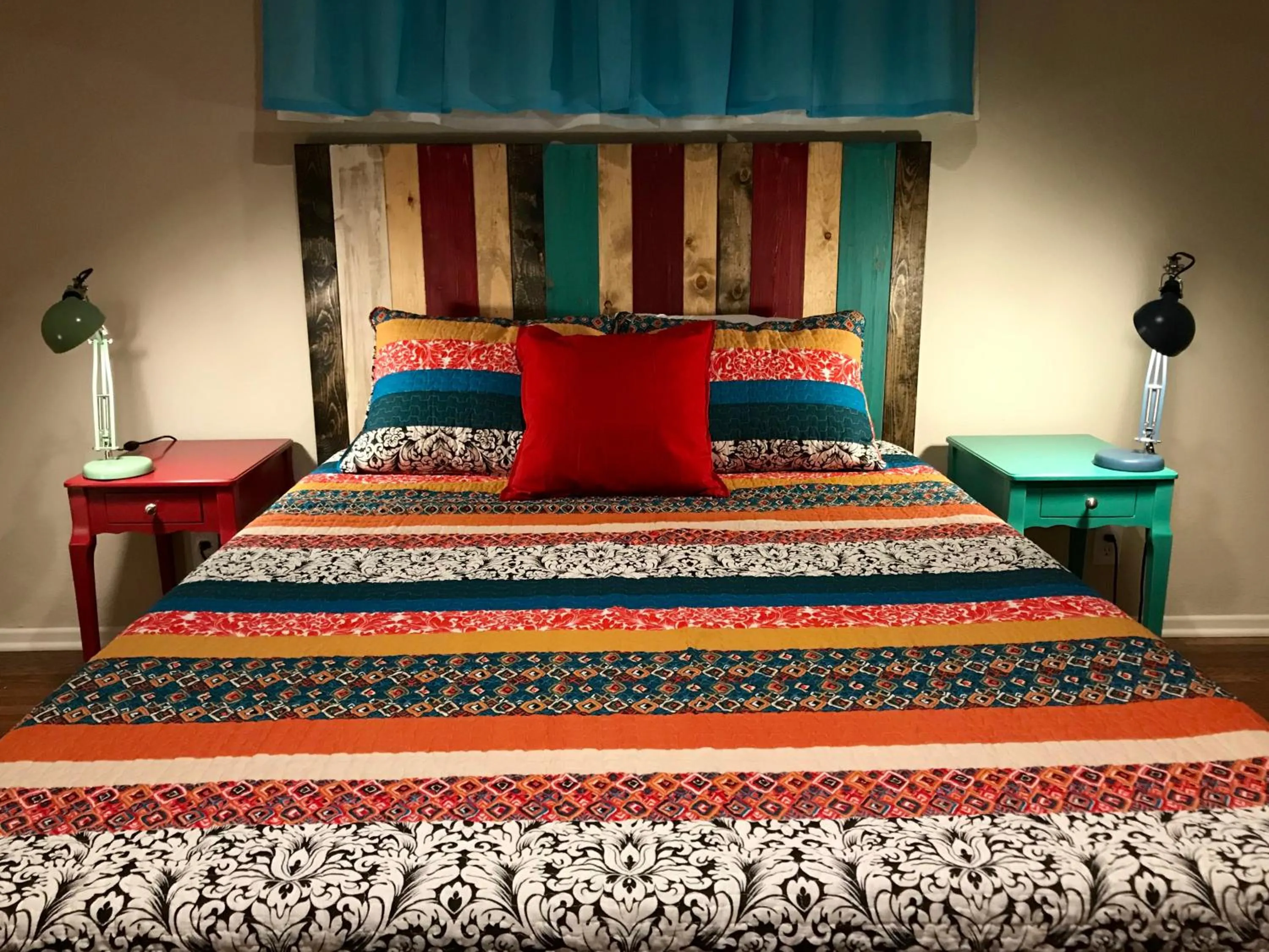 Bed in Long Beach House