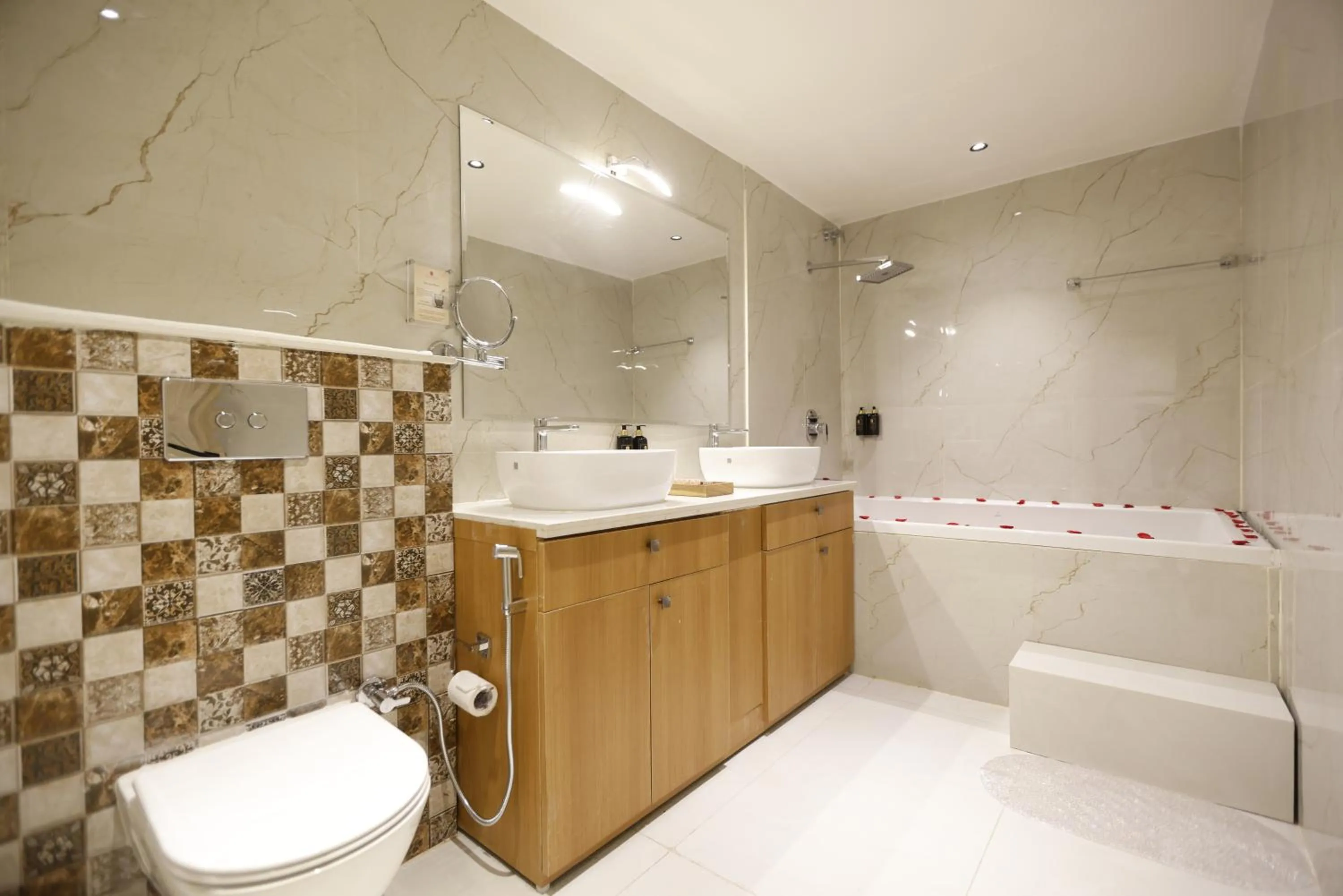 Bathroom in Pride Premier Solitaire