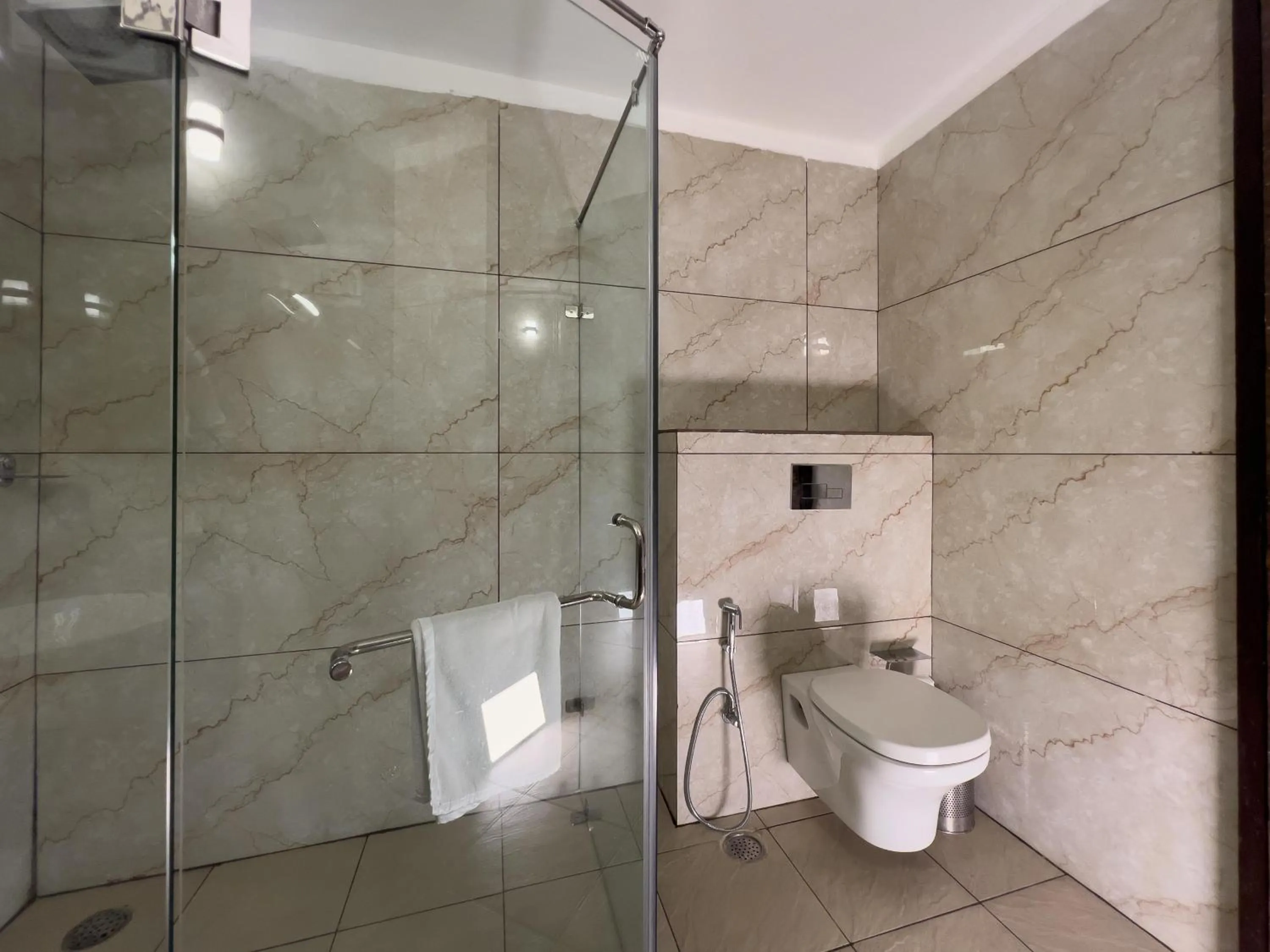 Shower in Pride Premier Solitaire