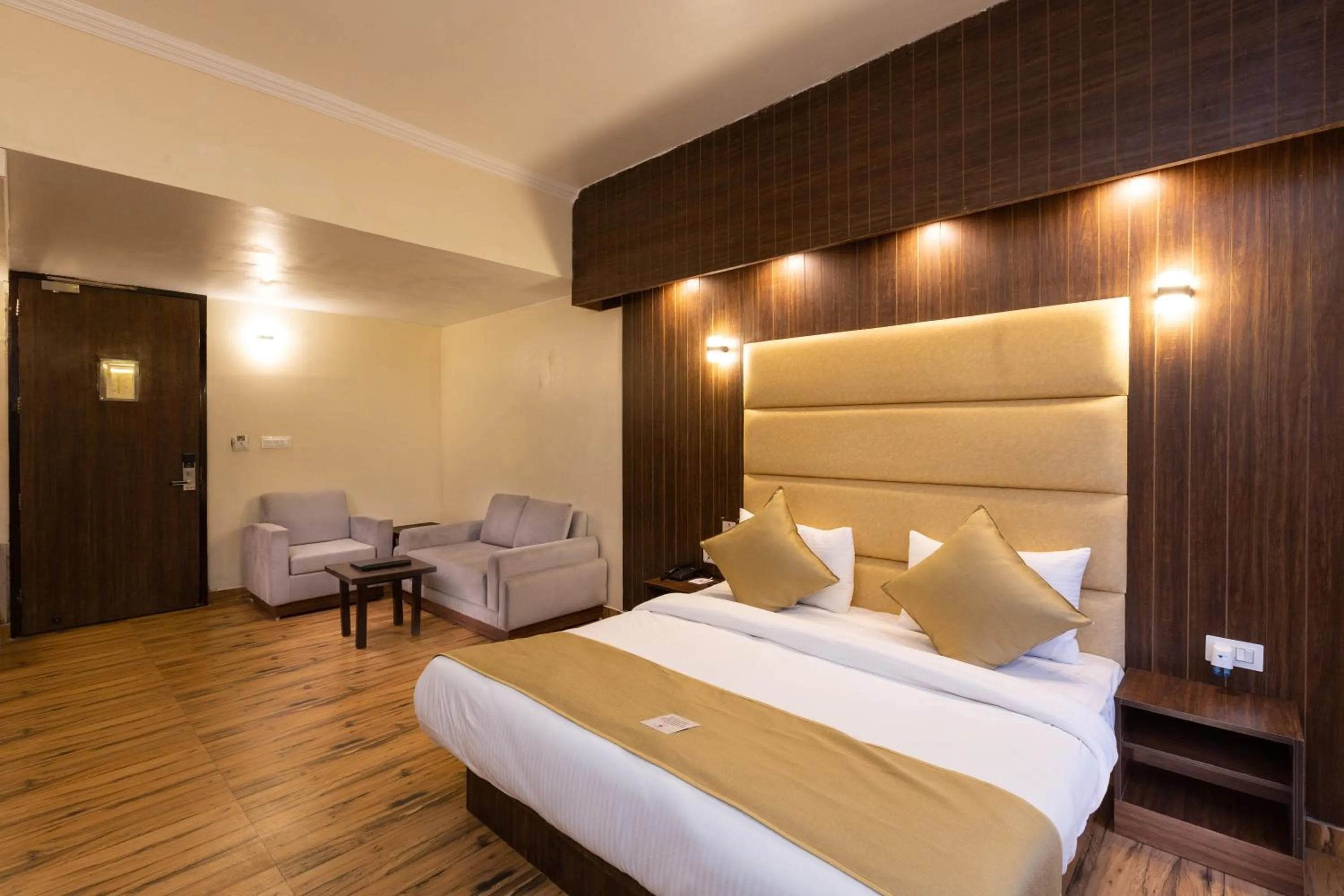 Bed in Pride Premier Solitaire