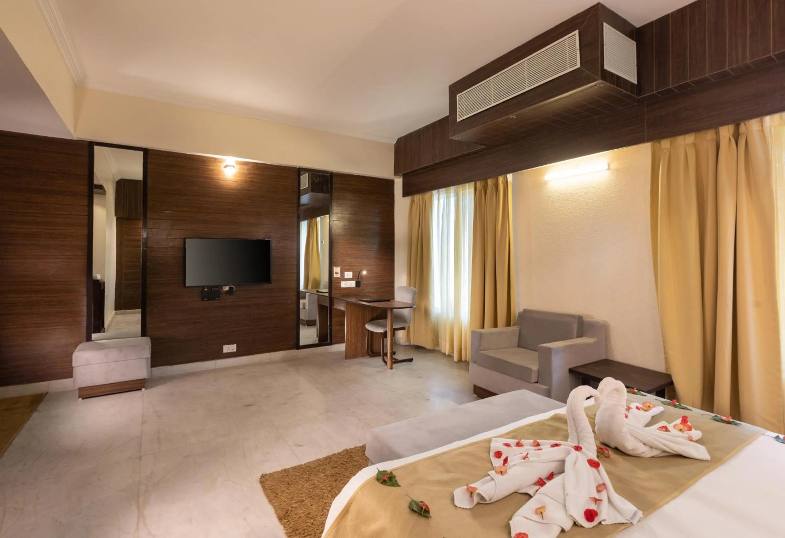 Bed in Pride Premier Solitaire