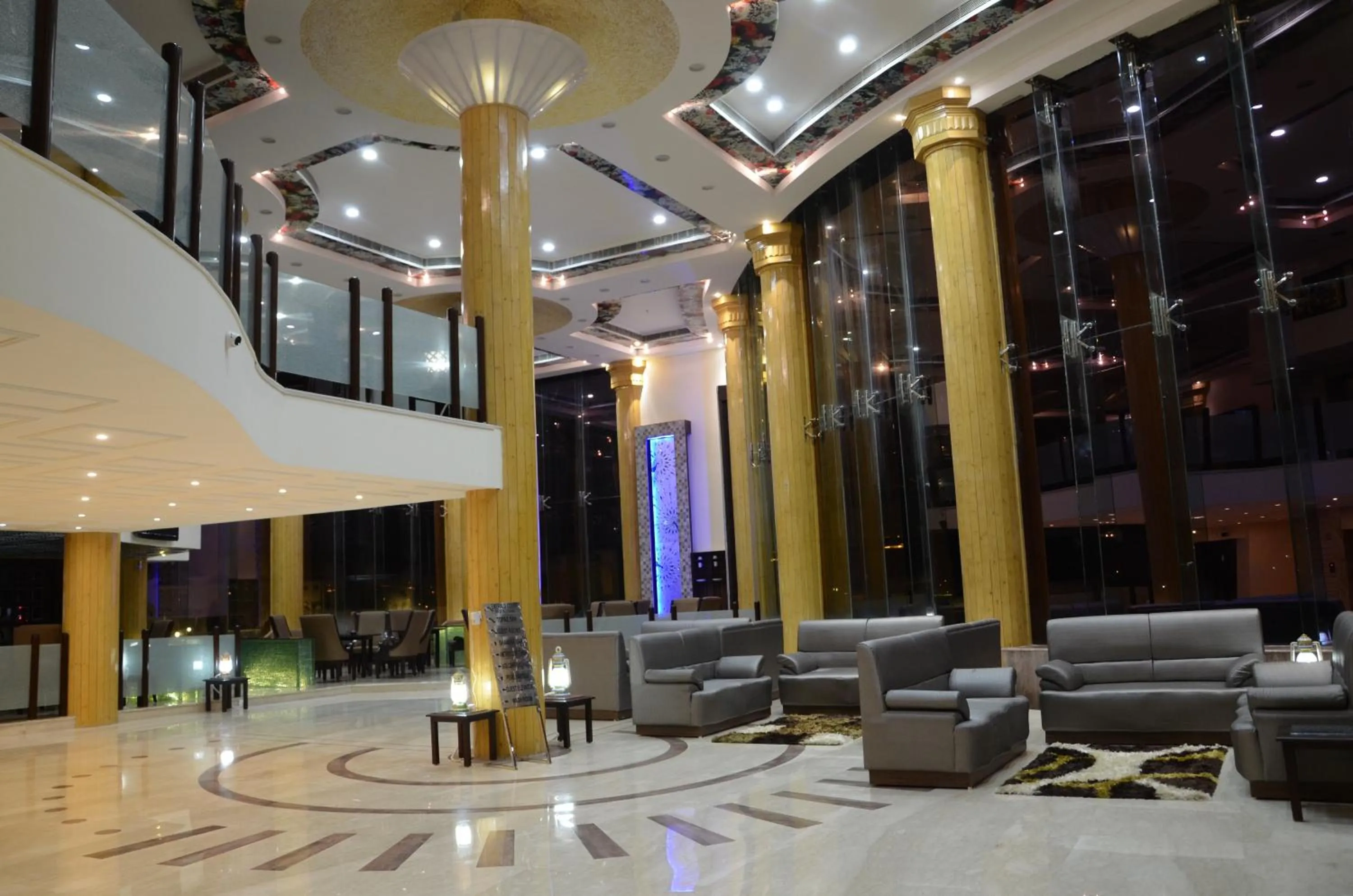 Lobby or reception in Pride Premier Solitaire