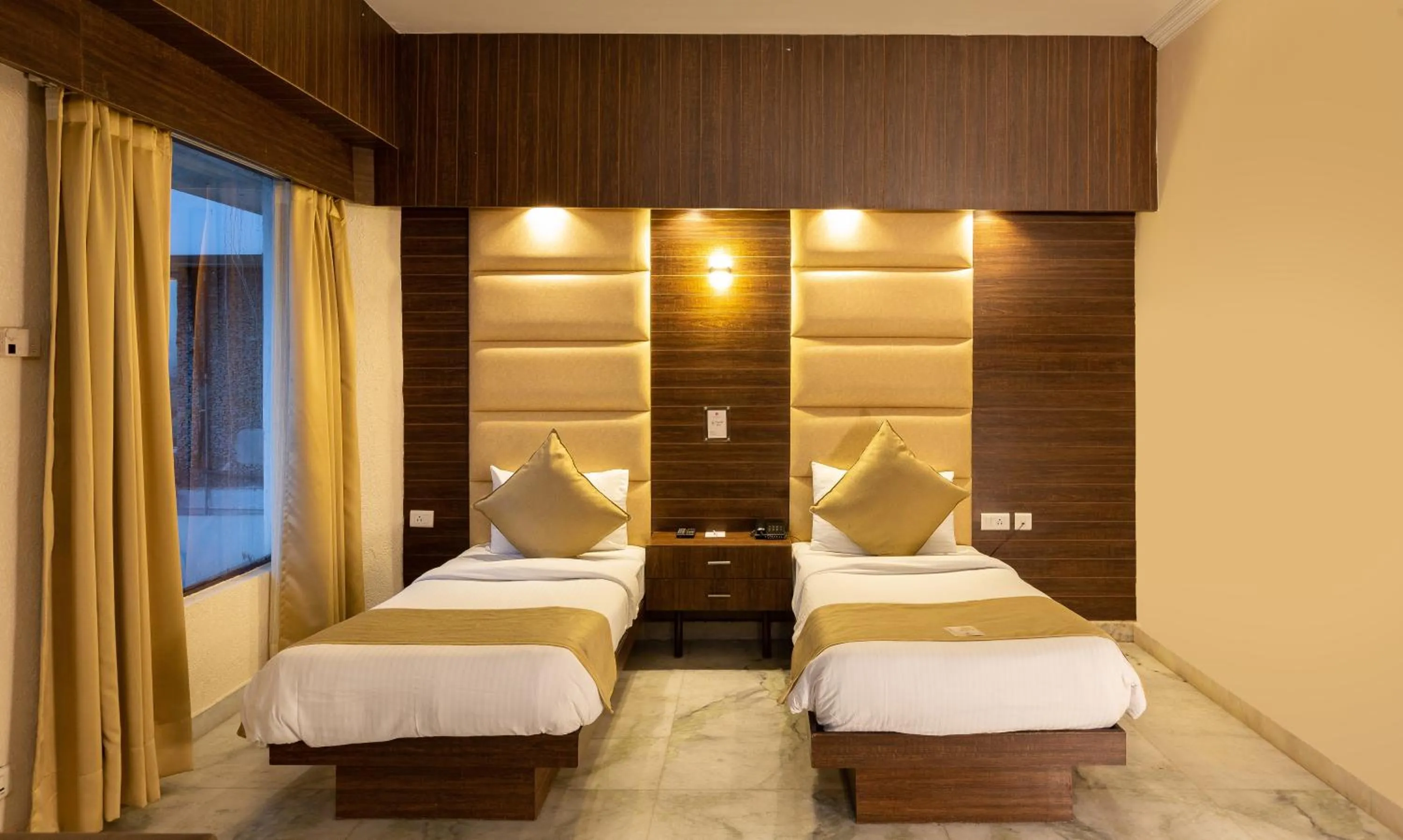 Bed in Pride Premier Solitaire