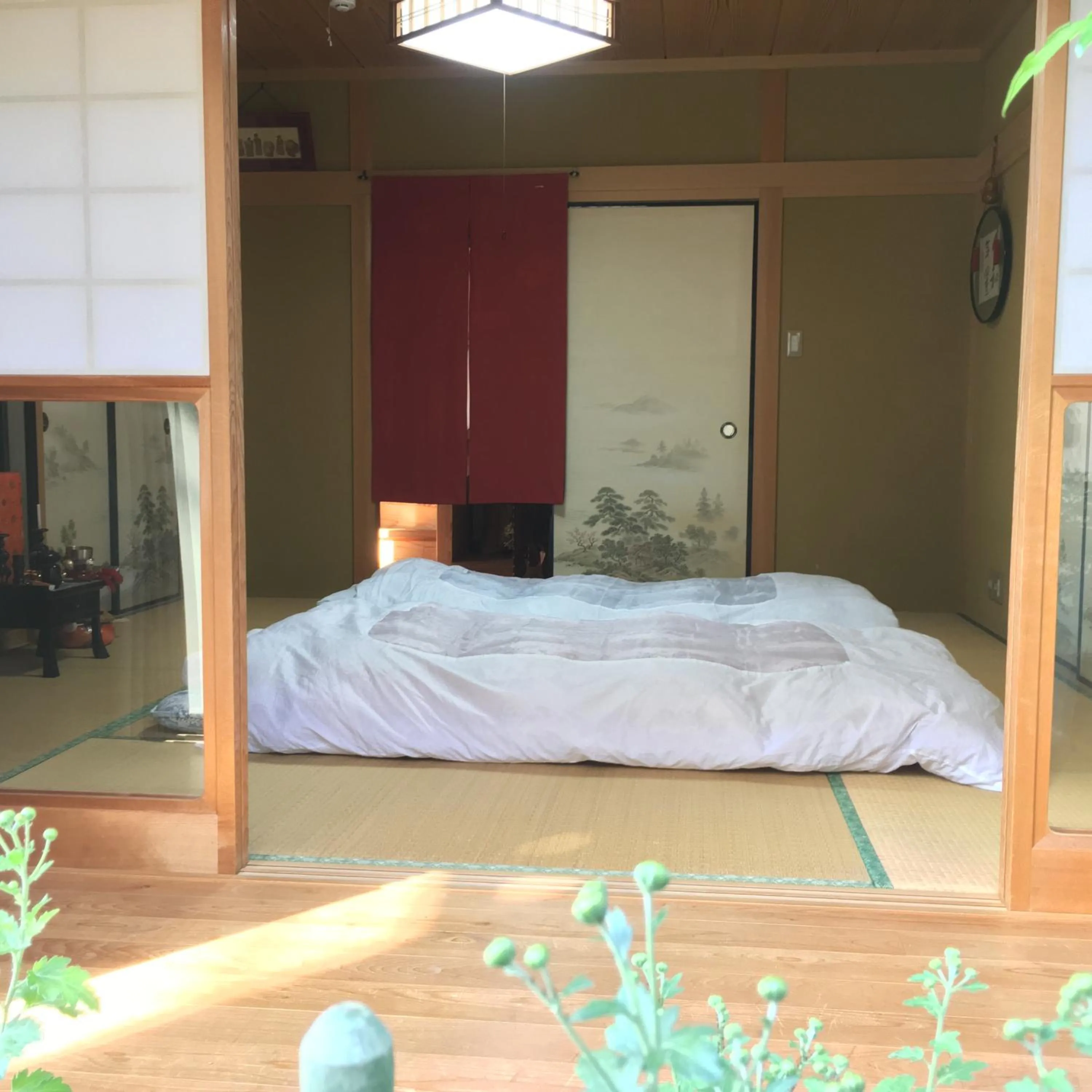 Photo of the whole room, Bed in AbbeyRoad Inn Seika