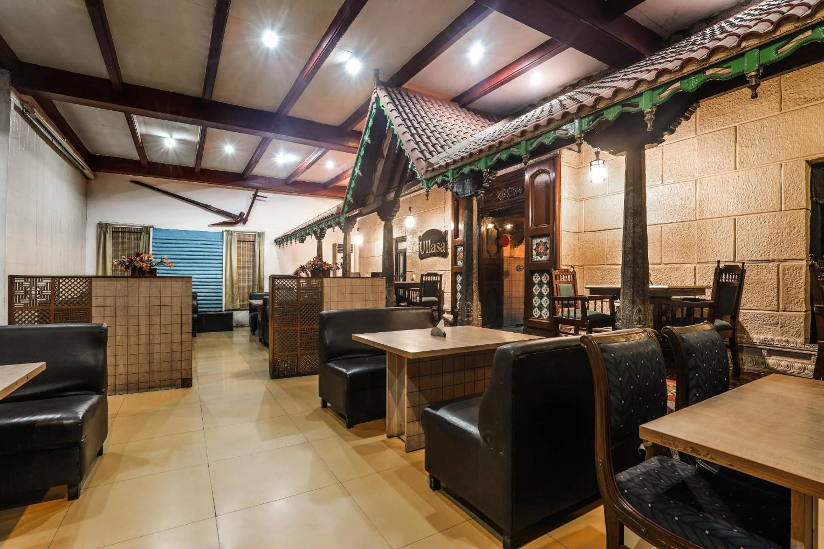 Restaurant/places to eat in Hotel O Athithi Inn Near Hyderabad Central