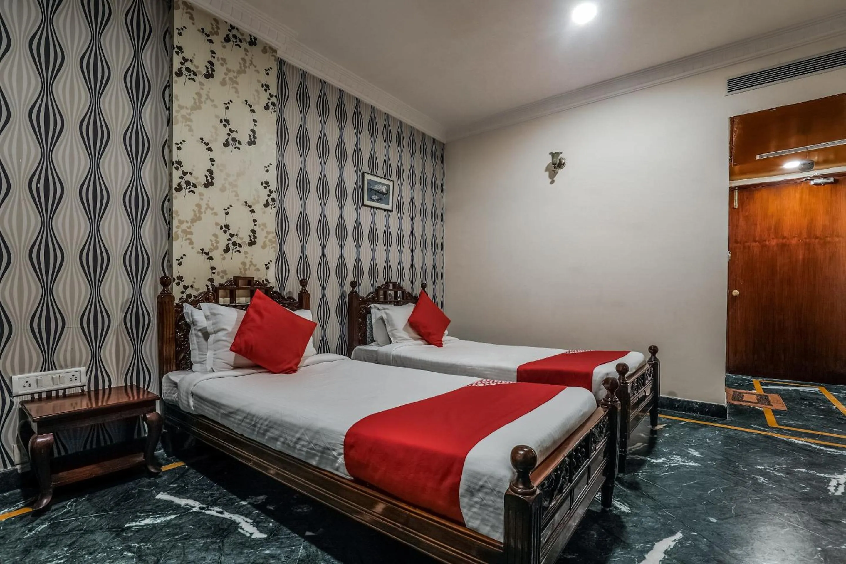 Bedroom, Bed in Hotel O Athithi Inn Near Hyderabad Central