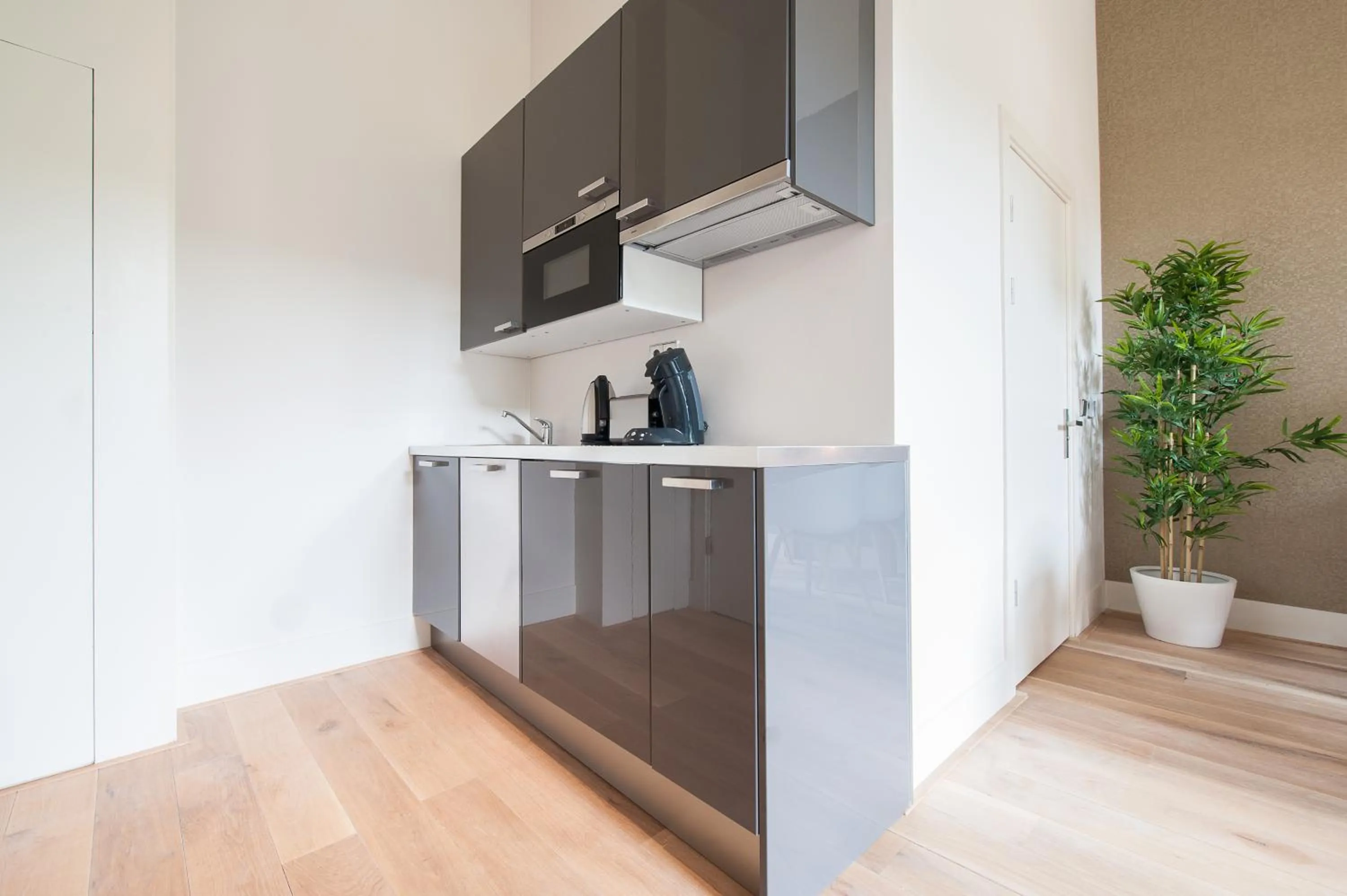 Kitchen or kitchenette in Museumpark Apartments