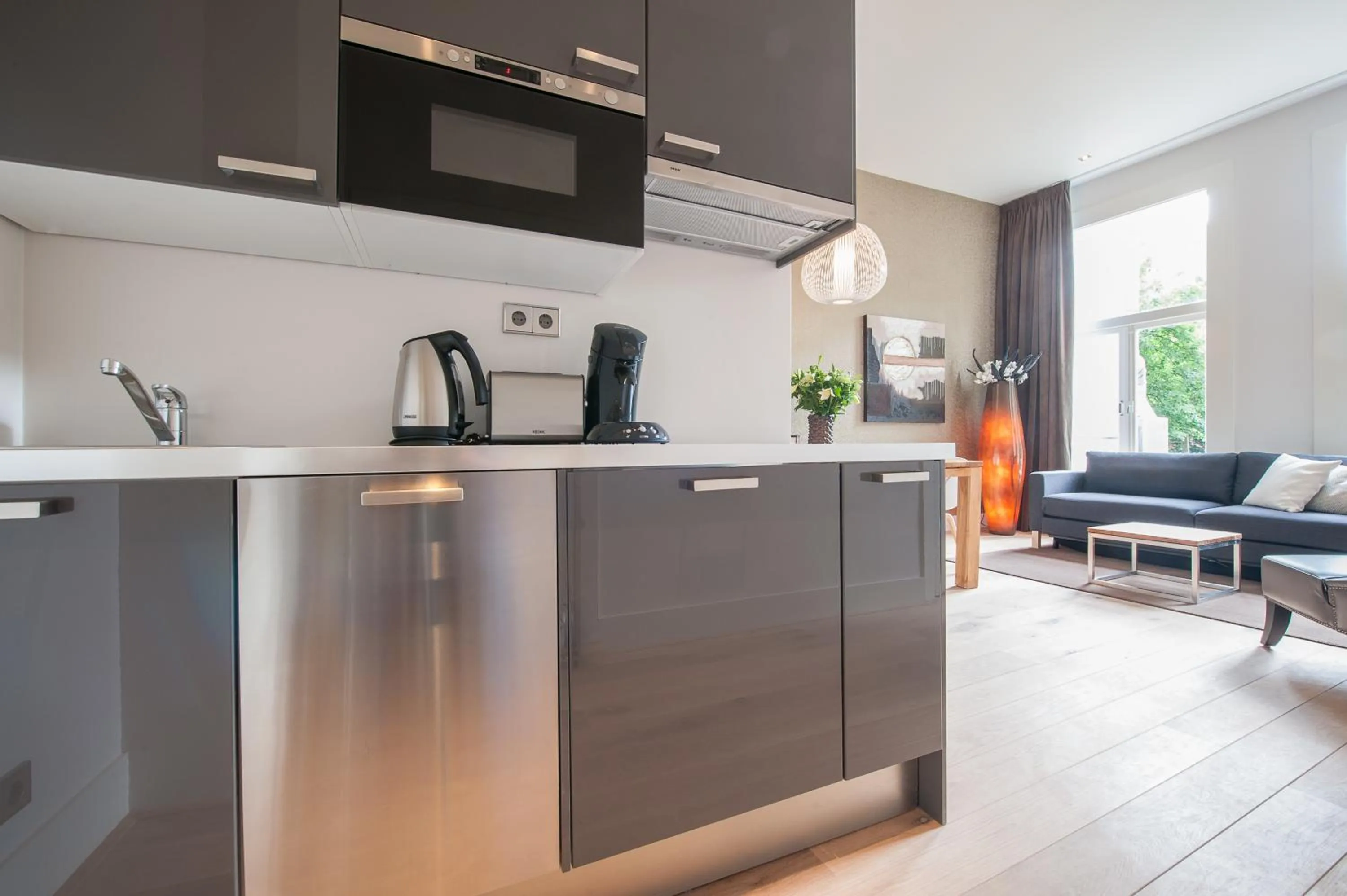 Kitchen or kitchenette in Museumpark Apartments